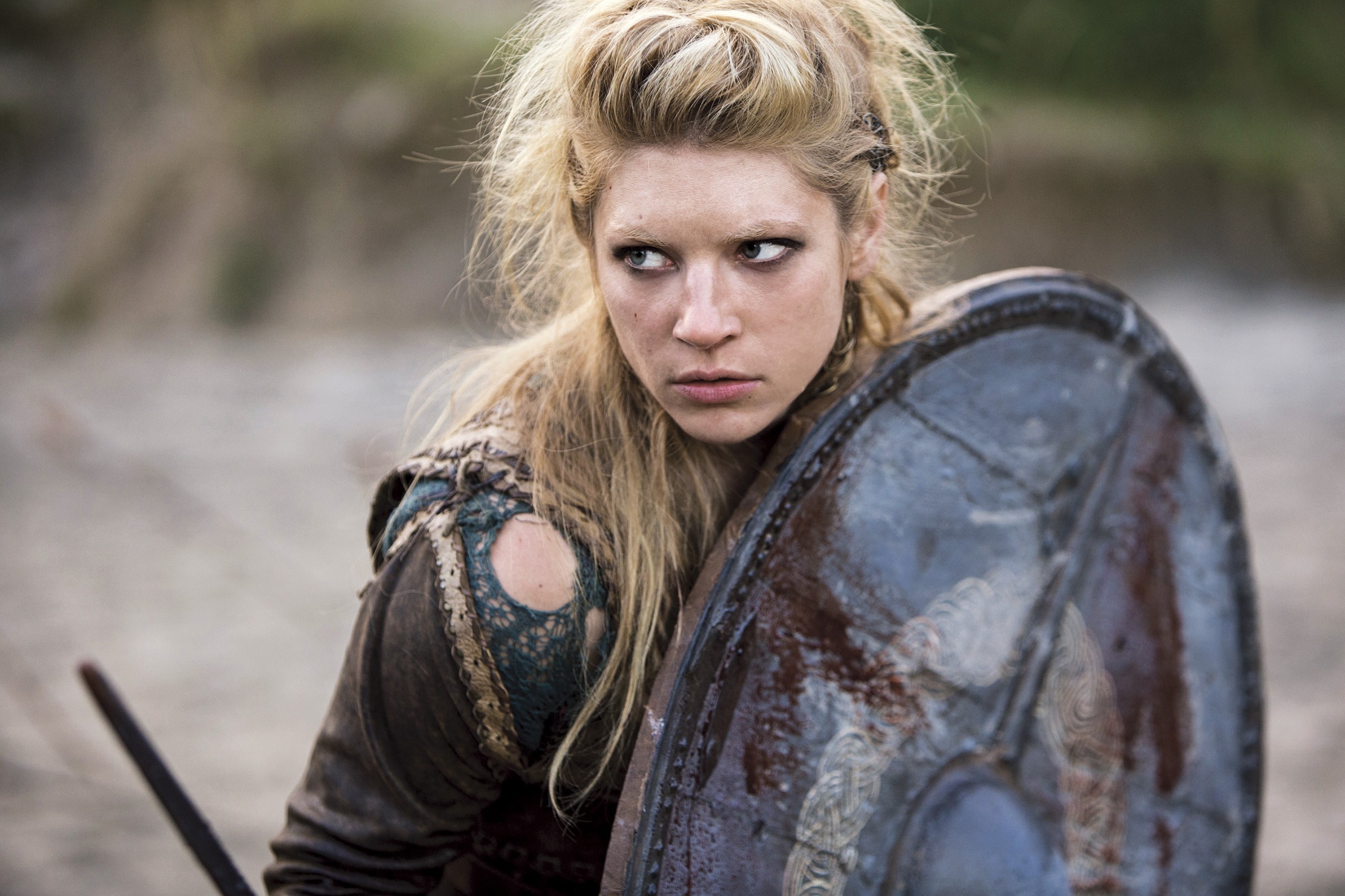 Katheryn Winnick movies, Actress girl, Shield, The Vikings, 2710x1810 HD Desktop