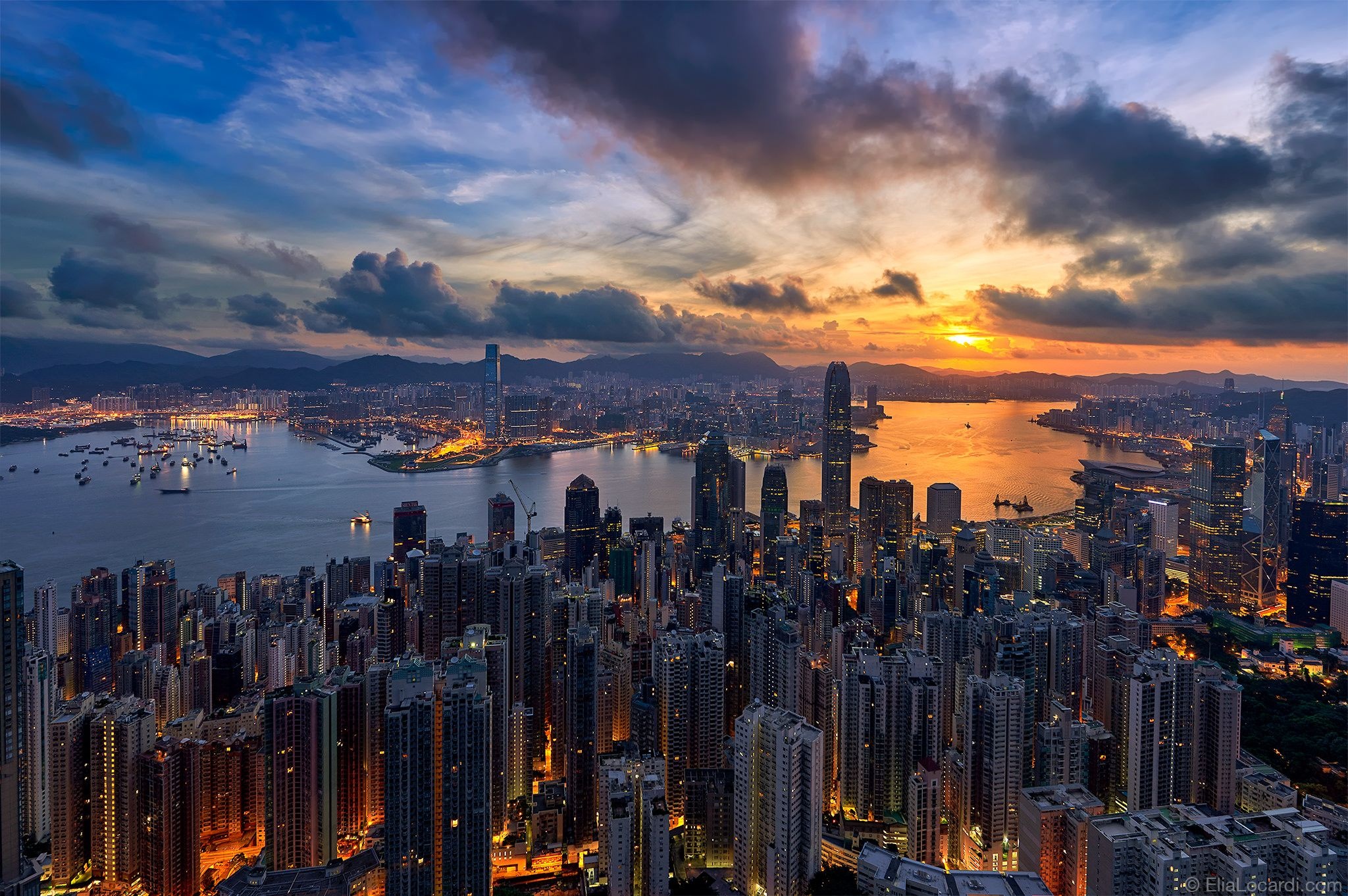 Cityscape: The eastern Pearl River Delta in South China, Hong Kong special administrative region. 2050x1370 HD Wallpaper.