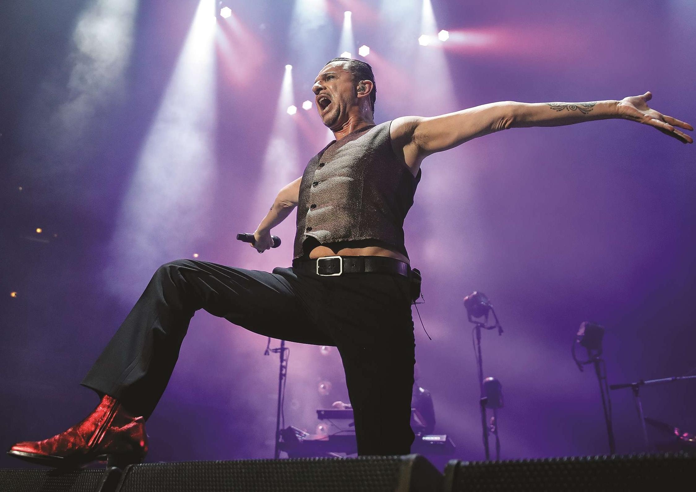 Dave Gahan, Unforgettable hit, Just can't get enough, Record-breaking tour, 2250x1600 HD Desktop