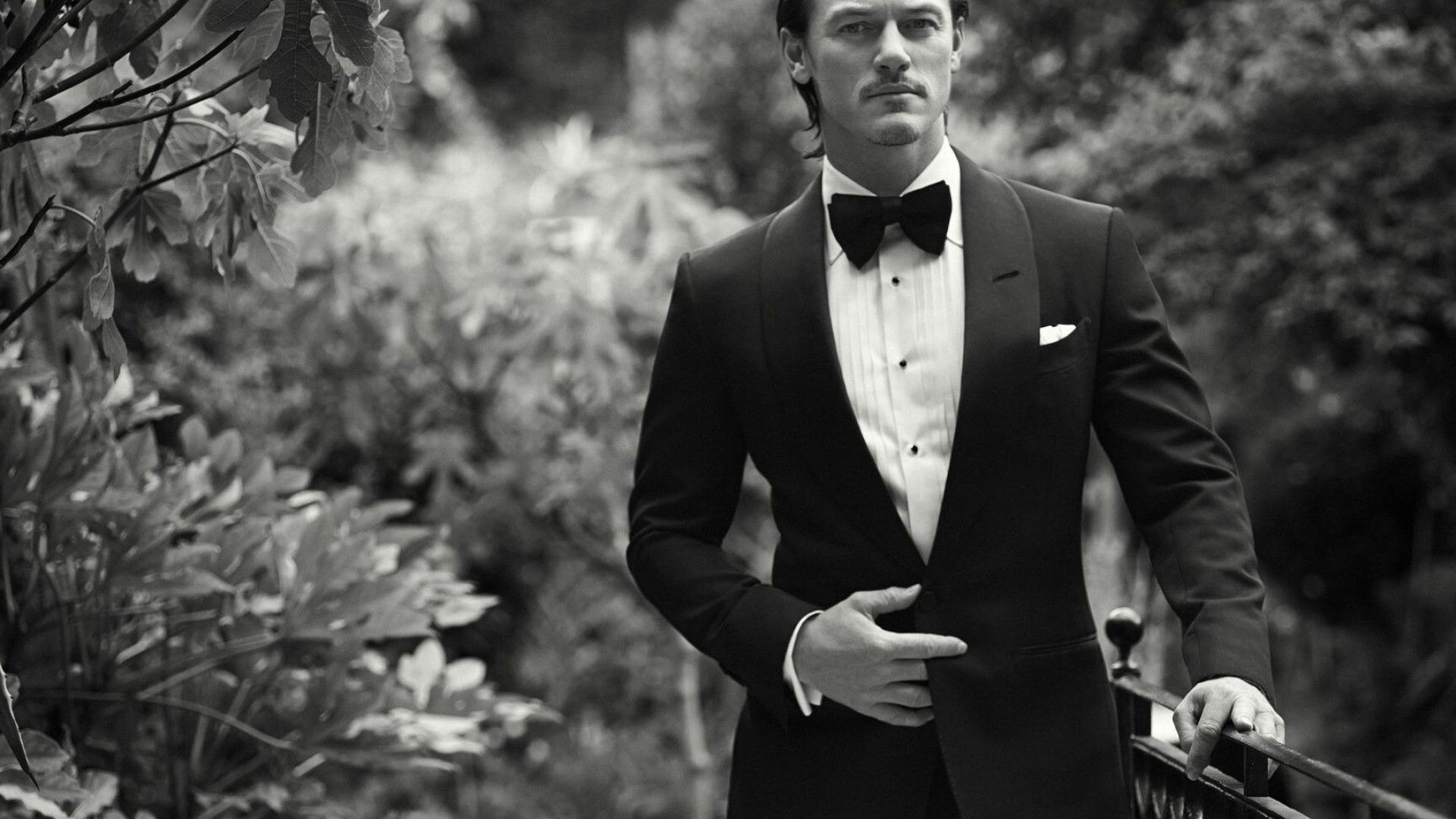 Gentleman: Luke Evans, A Welsh actor and singer, A person who is cultured, courteous, and well-educated. 1920x1080 Full HD Background.