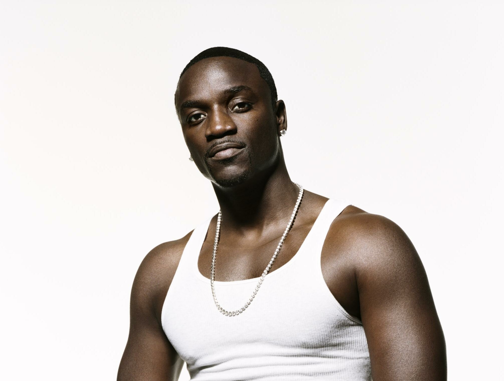 Akon, Photo 17, Pics wallpaper, Theplace2, 2020x1530 HD Desktop