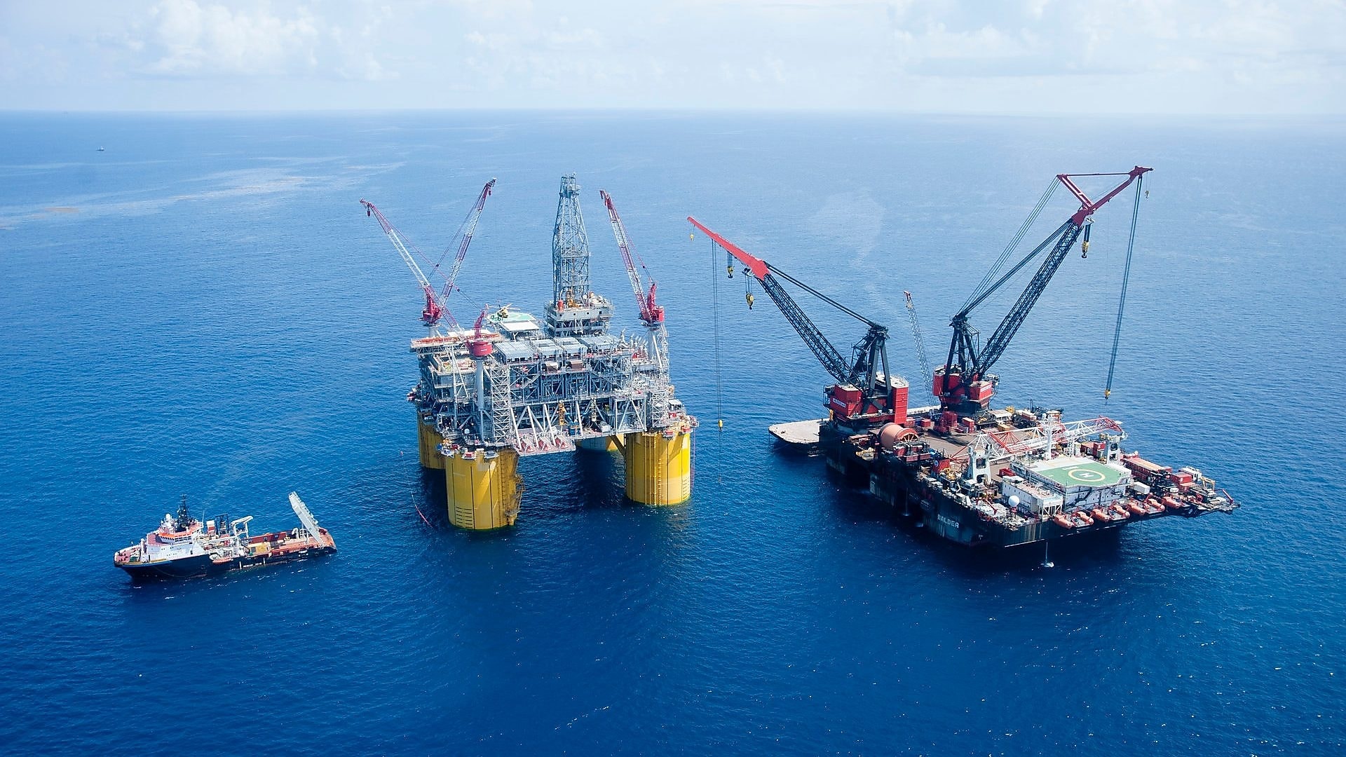Gulf of Mexico deepwater production, Shell's achievement, Powernap field, Energy sector milestone, 1920x1080 Full HD Desktop