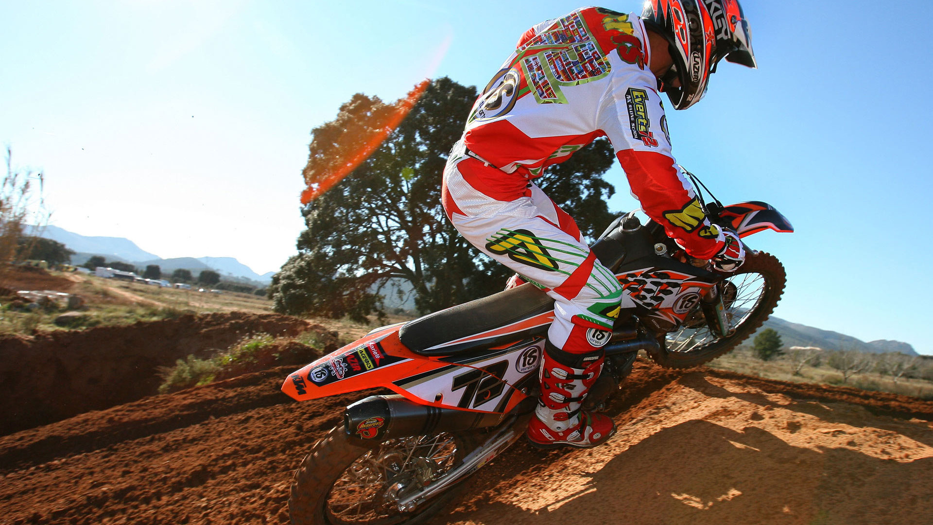 Motocross: Special Protective Gear, Cross-Сountry Driving, AMA Pro Racing. 1920x1080 Full HD Wallpaper.