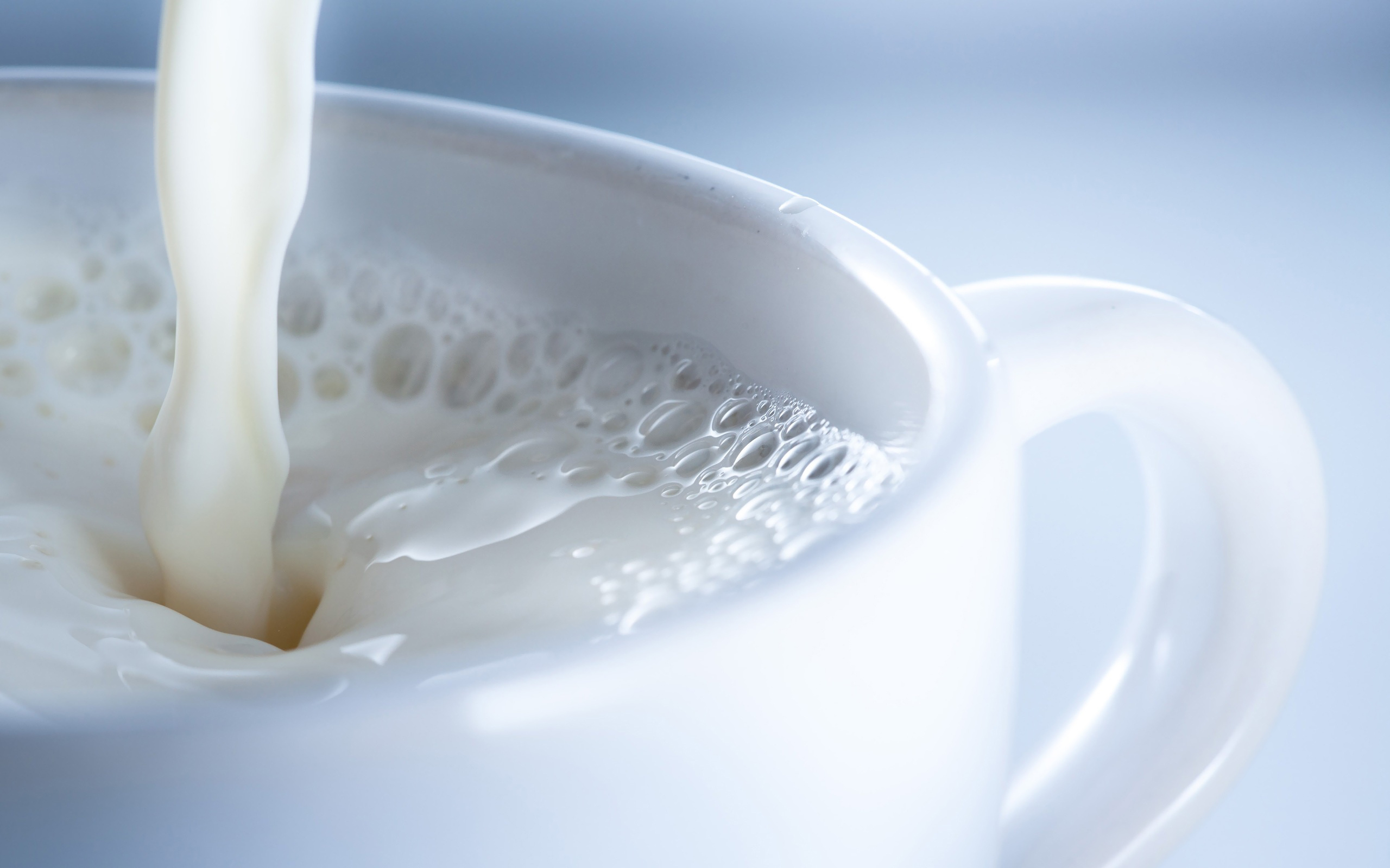 Milk: A complete food for young for a considerable time after birth. 2560x1600 HD Wallpaper.