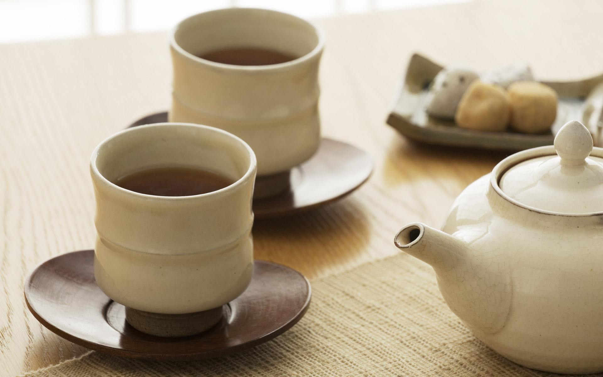 Breakfast tea cup, Table setting, Teapot on table, Desktop background, 1920x1200 HD Desktop