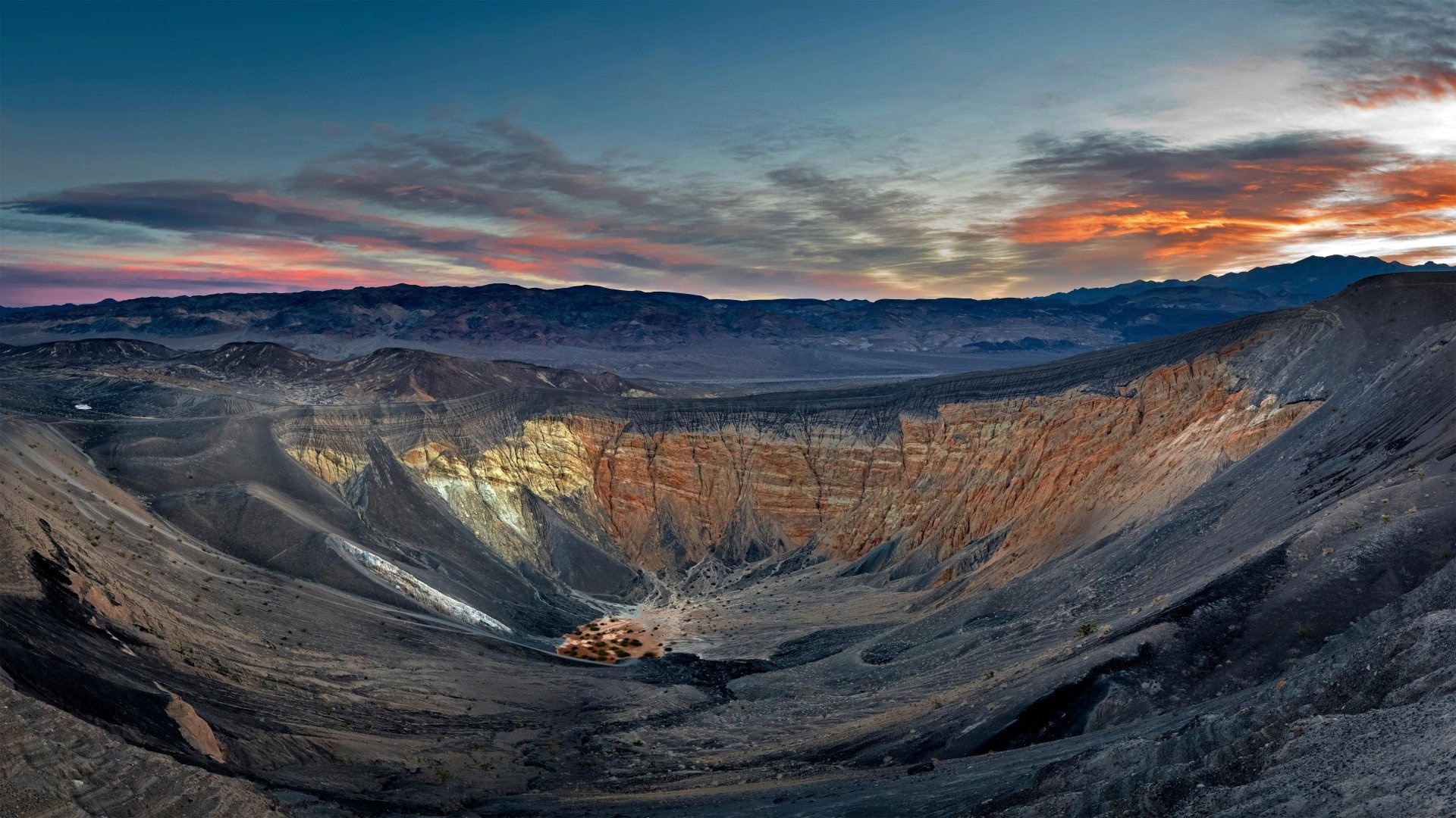 Ubehebe Crater, Death Valley National Park, California, USA, 1920x1080 Full HD Desktop