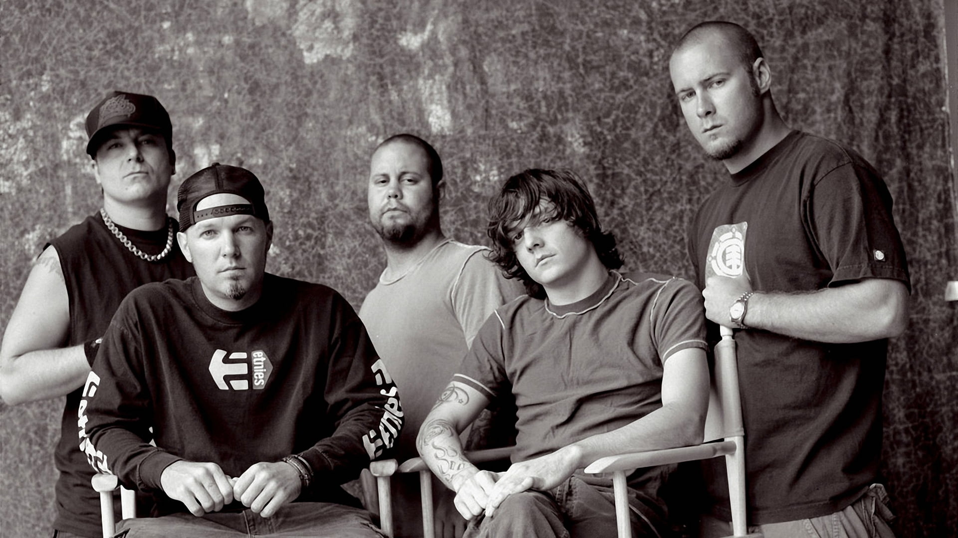 Limp Bizkit: A collision of rock bluster and bouncing hip-hop beats, Monochrome. 1920x1080 Full HD Background.