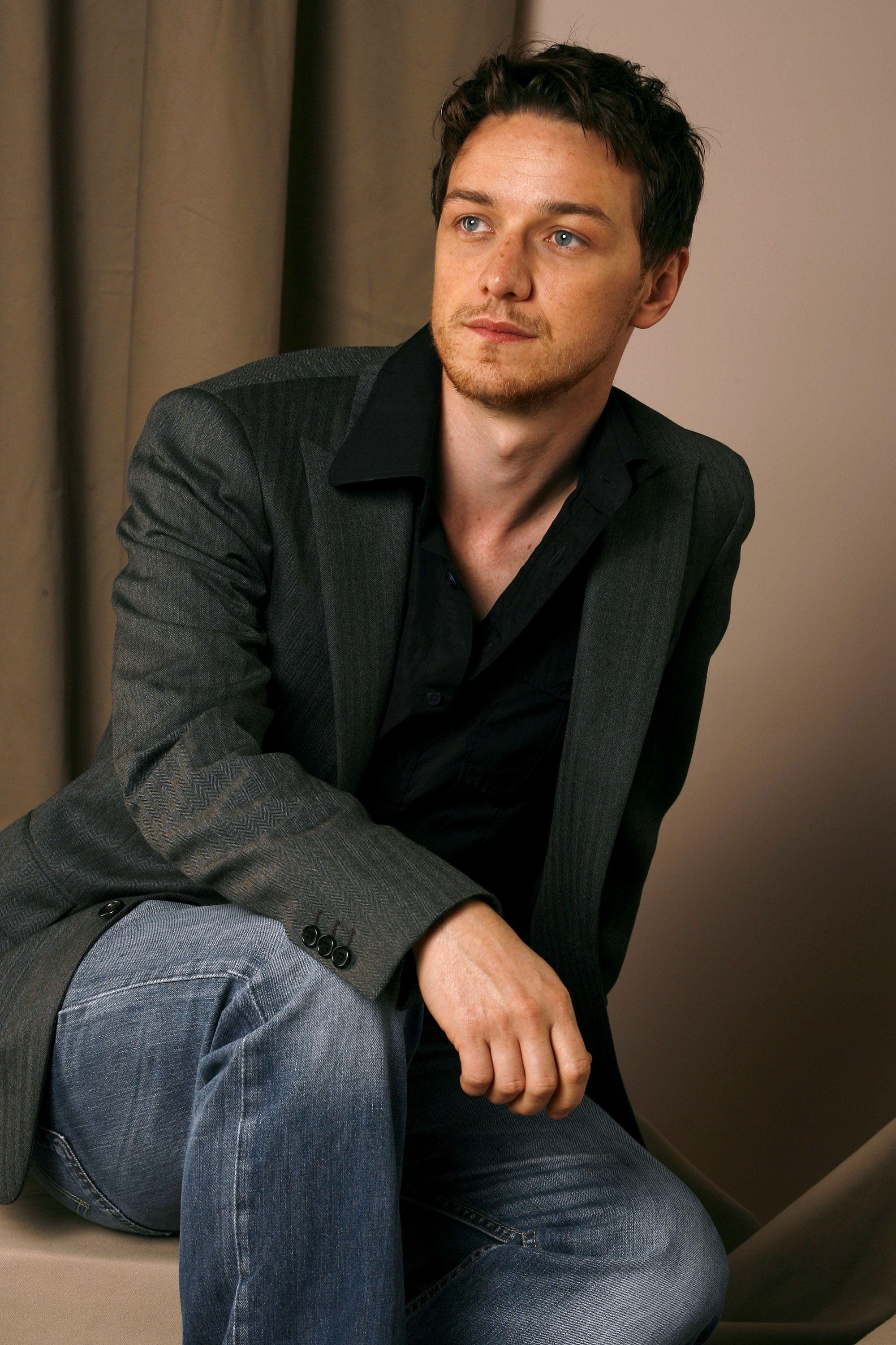 James McAvoy, Stunning wallpapers, Memorable performances, 2000x3000 HD Phone
