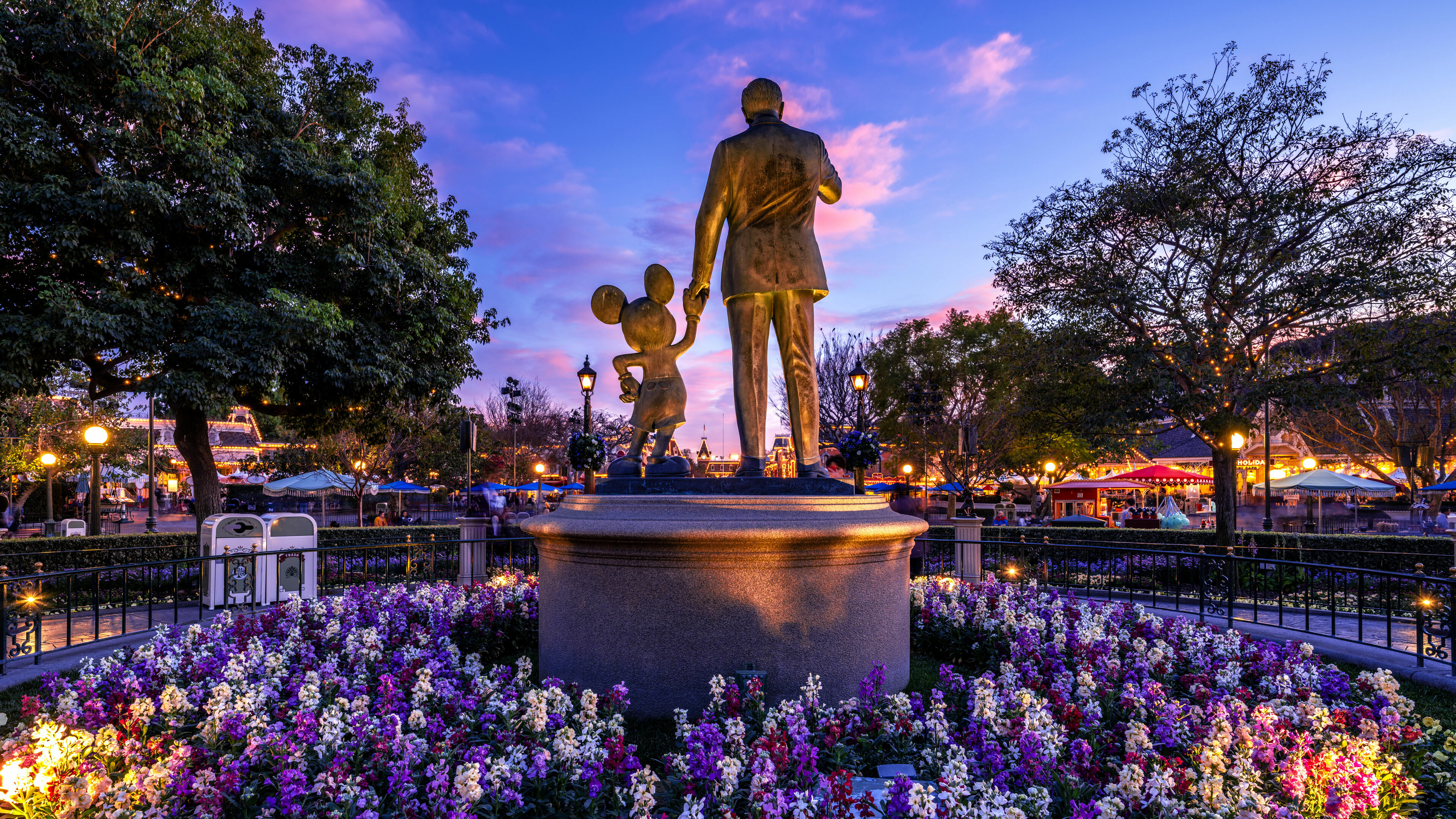 Disneyland: Was opened on July 17, 1955, and was the first Disney theme park. 3840x2160 4K Wallpaper.