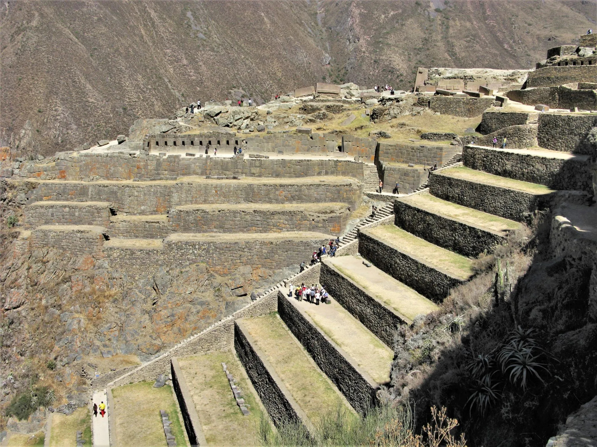 Erkunden Sie die antiken Ruinen von Ollantaytambo in Peru, 2050x1540 HD Desktop