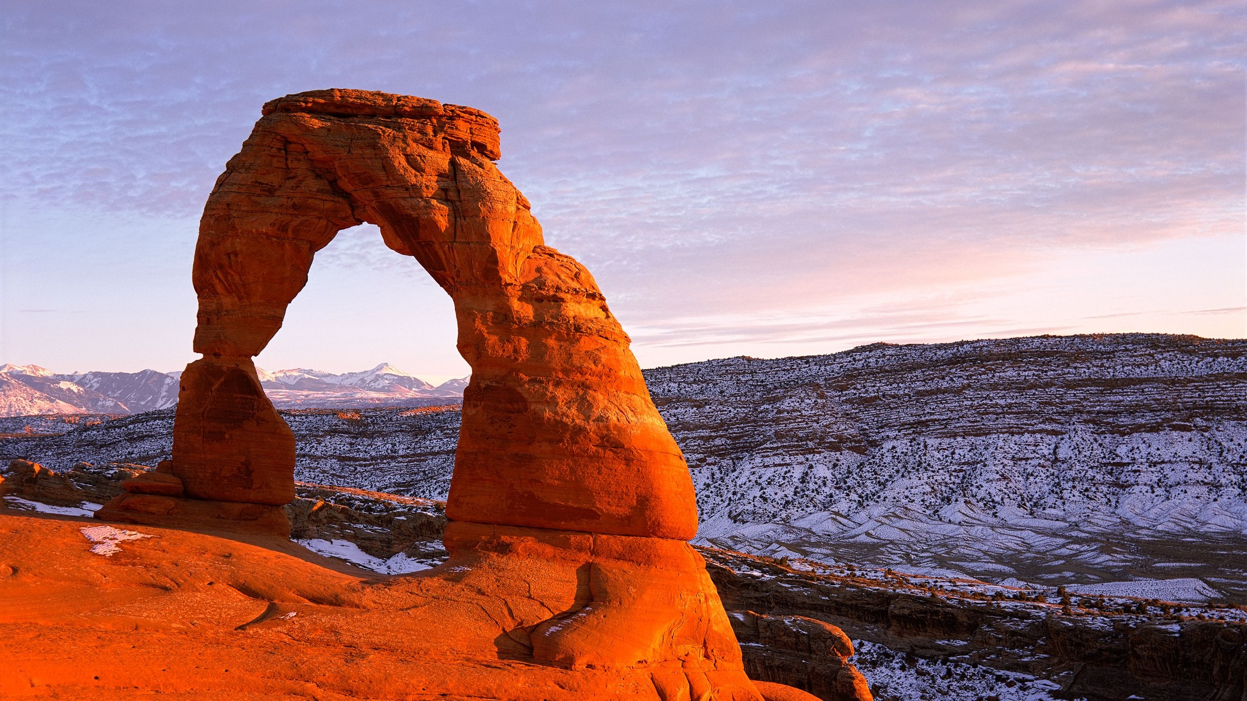Arches National Park, Nighttime view, Christopher Thompson's post, Wallpapers, 2560x1440 HD Desktop