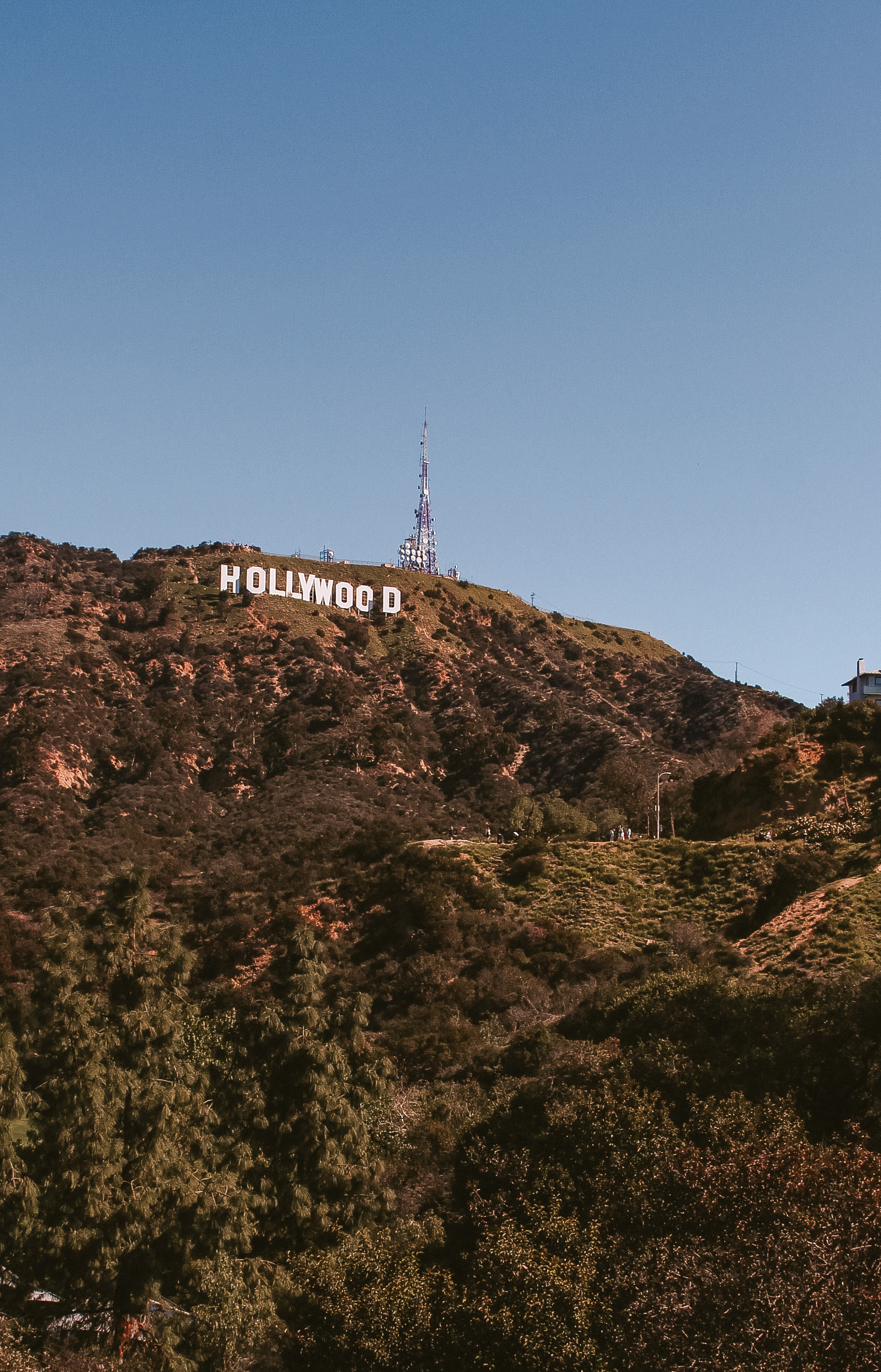 Hollywood Sign: Originally created in 1923 as a temporary advertisement for a local real estate development in Los Angeles. 1940x3020 HD Background.