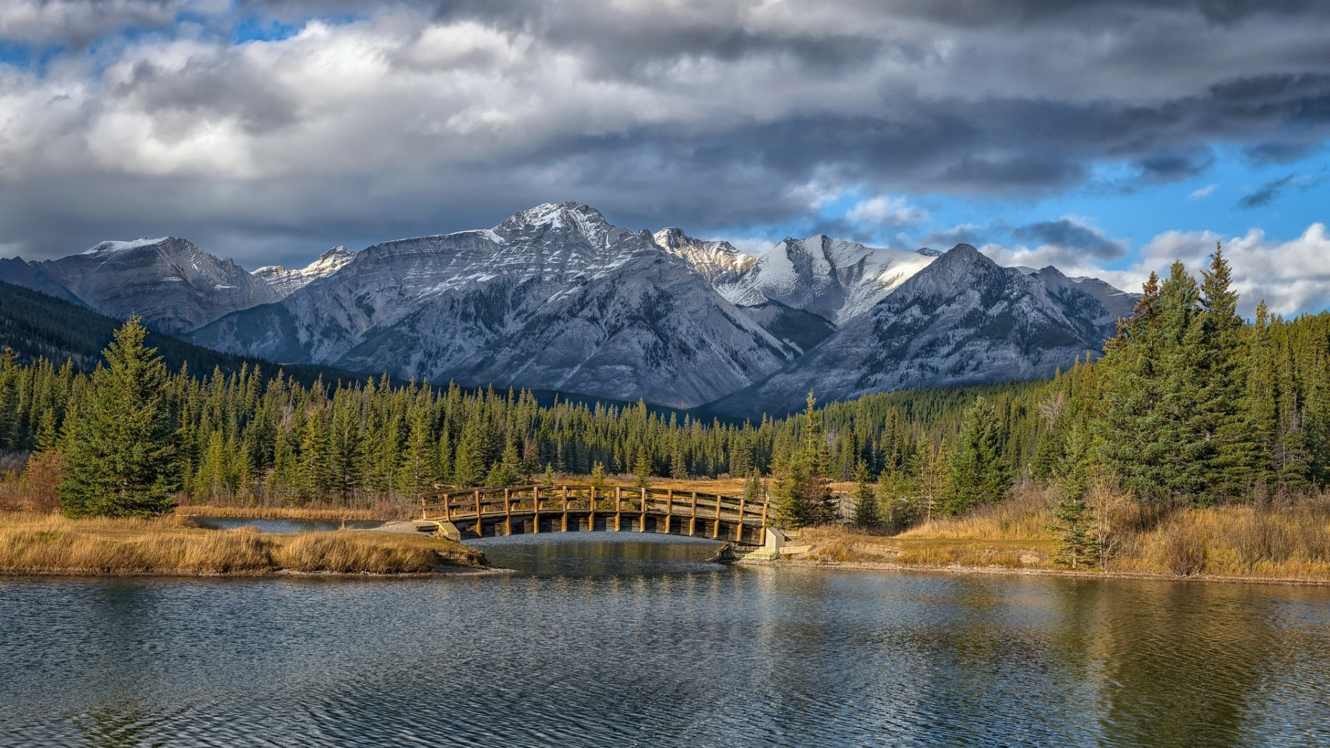 Banff National Park, Canada's scenic beauty, Cloudy mountains, Widescreen wallpapers, 1920x1080 Full HD Desktop