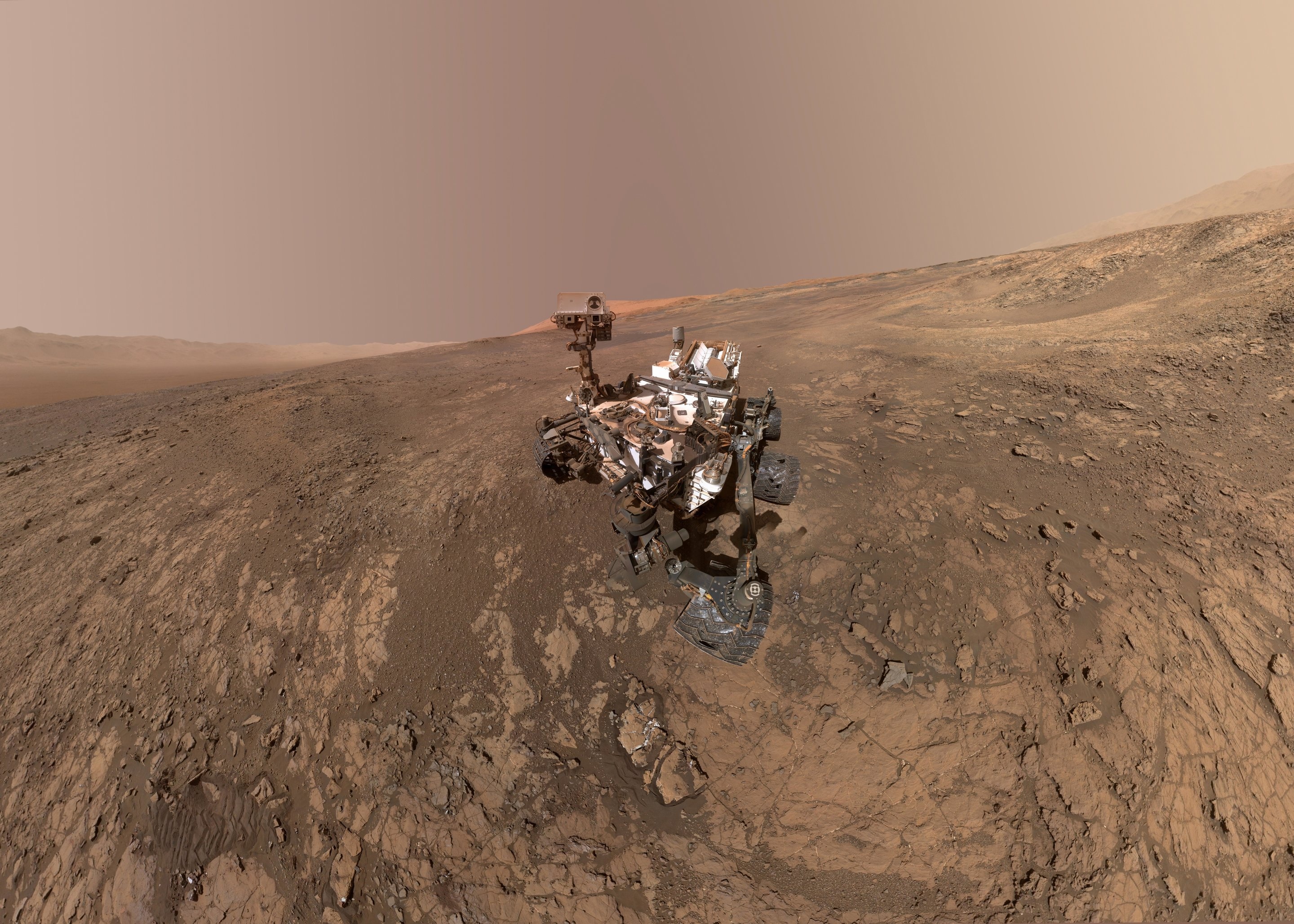 Mount Sharp, Photobombs, Mars landscape, Curiosity rover, 2880x2060 HD Desktop
