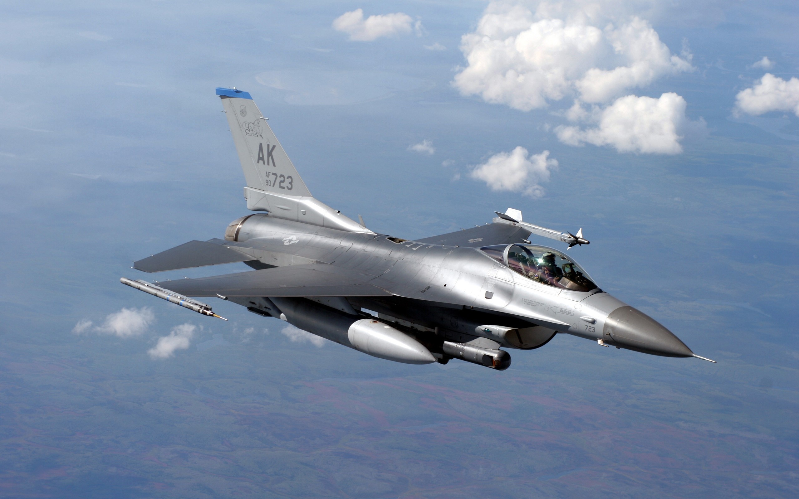 General Dynamics F-16 Fighting Falcon, Aviation pictures, 2560x1600 HD Desktop