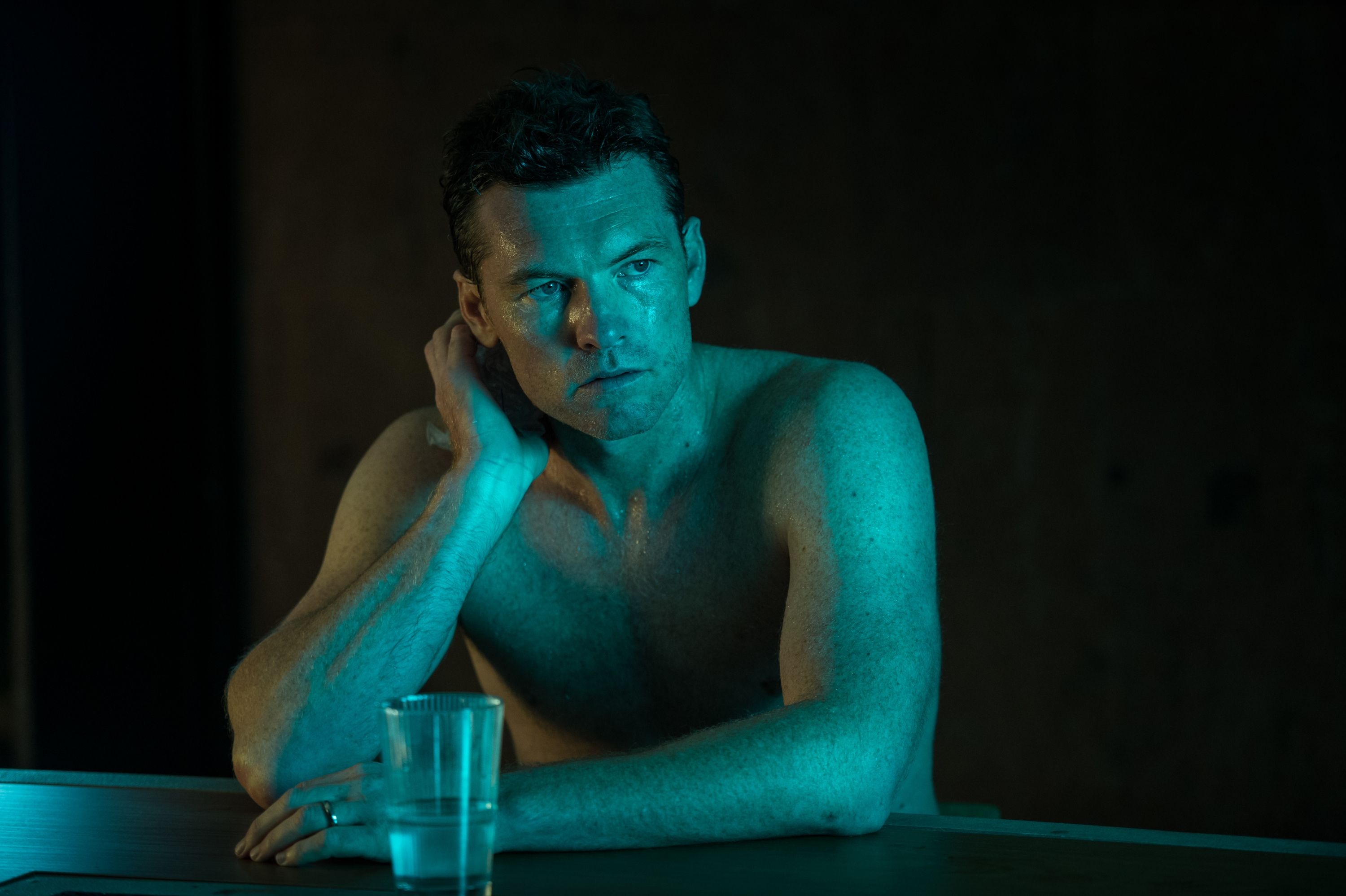 Sam Worthington: Starred in the true crime miniseries Under the Banner of Heaven as Ron Lafferty. 3000x2000 HD Background.