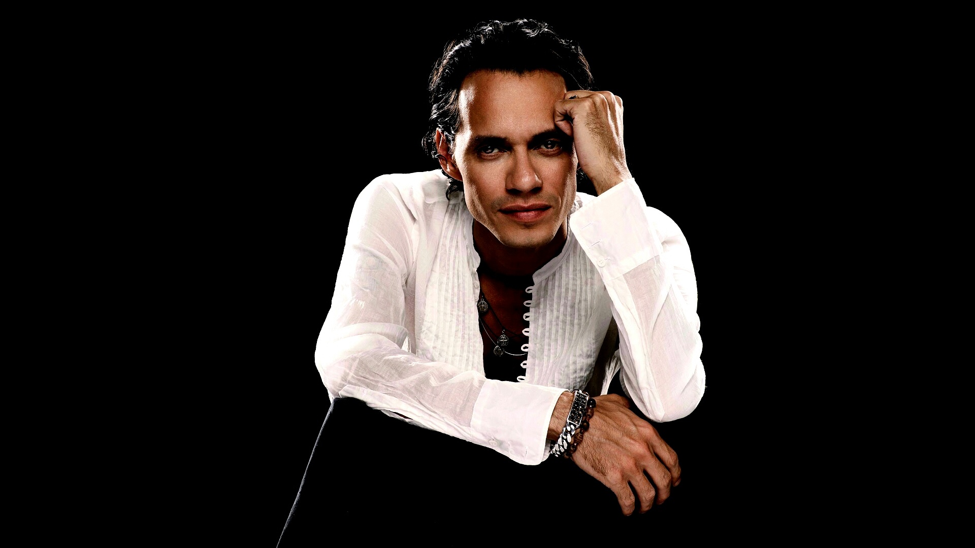 Marc Anthony, Live performances, Energetic stage presence, Timeless melodies, 1920x1080 Full HD Desktop