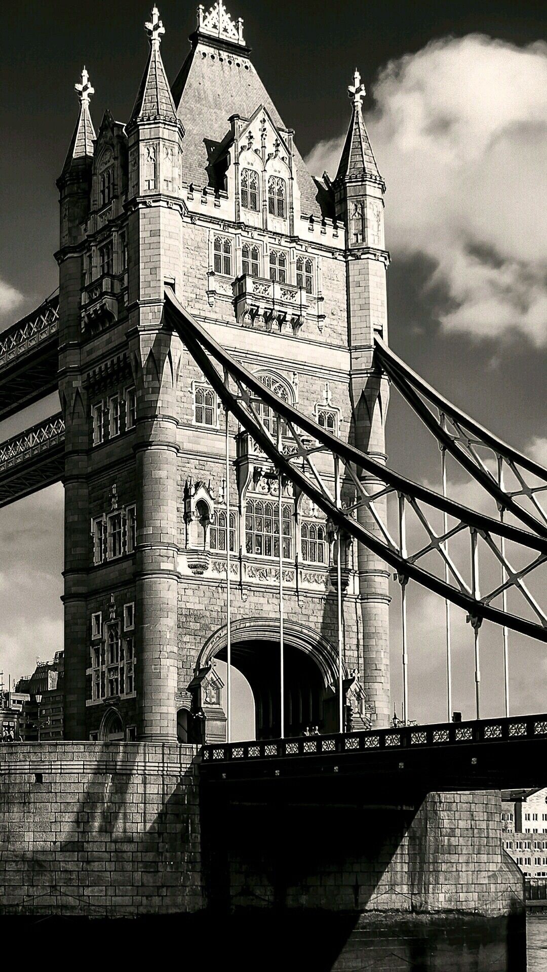Tower Bridge: Iconic, modern-day symbol of London, Made up of more than 11,000 tons of steel. 1080x1920 Full HD Wallpaper.