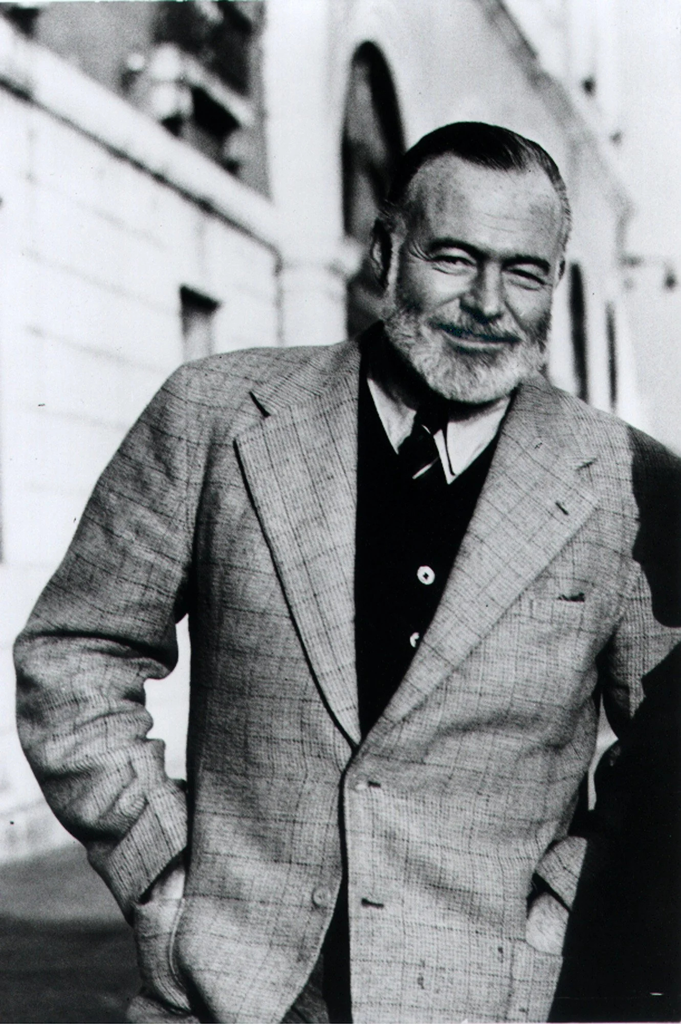 Ernest Hemingway, How did, Hemingway die, Restoration center, 1340x2000 HD Phone