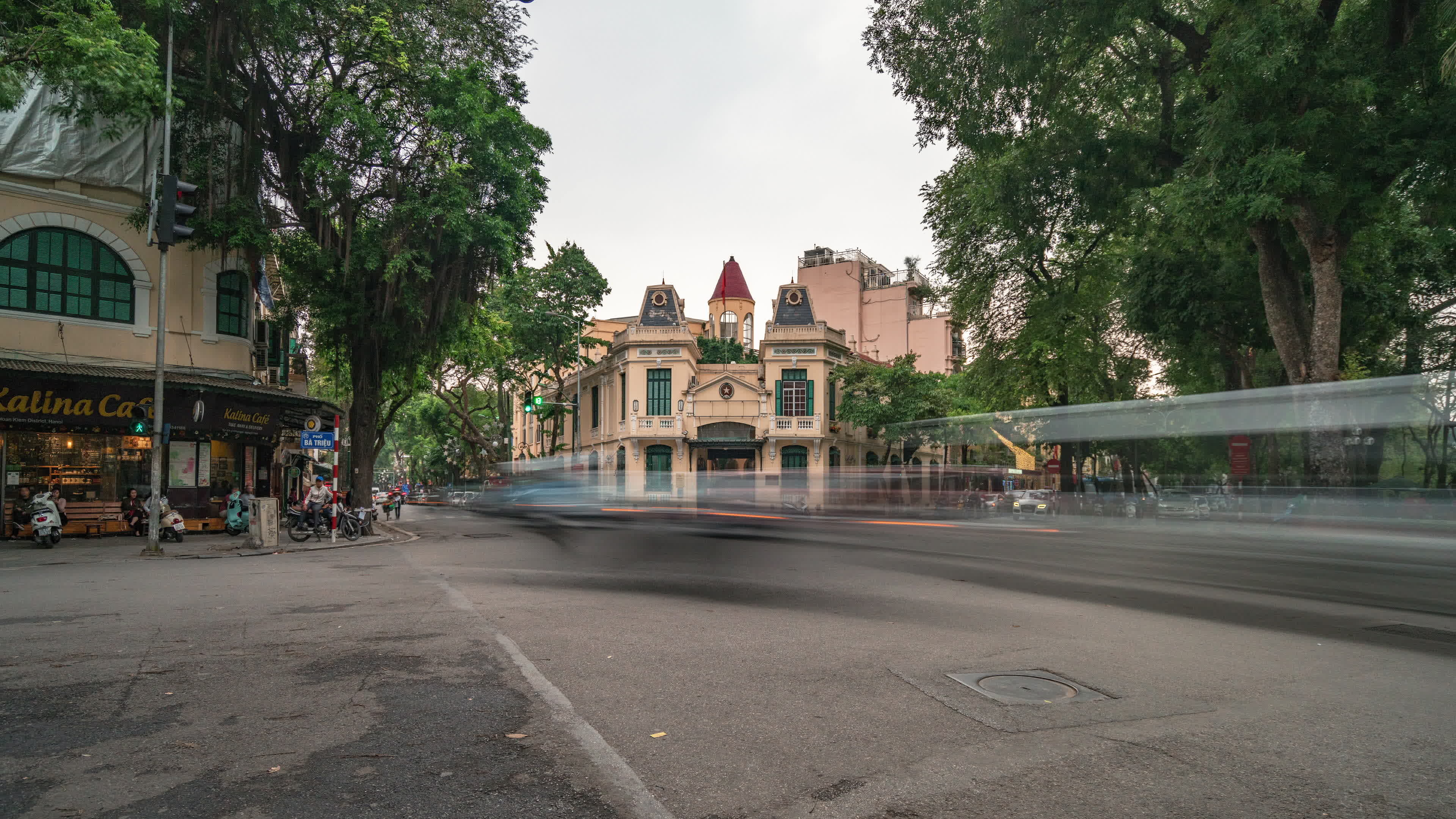 Hanoi, Vietnam, Timelapse sequence, Old streets, 3840x2160 4K Desktop