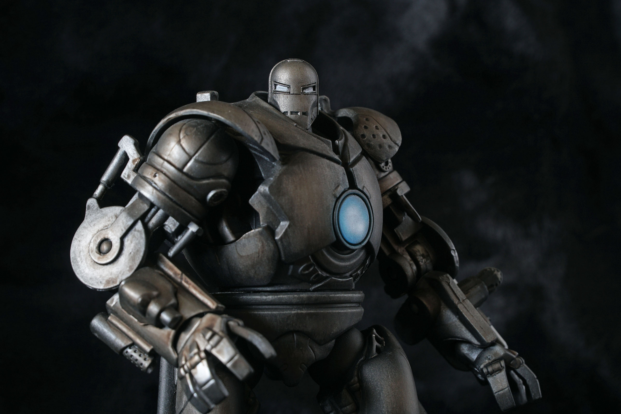 Iron Monger, Hasbro action figure, Detailed design, Collector's item, 2580x1720 HD Desktop