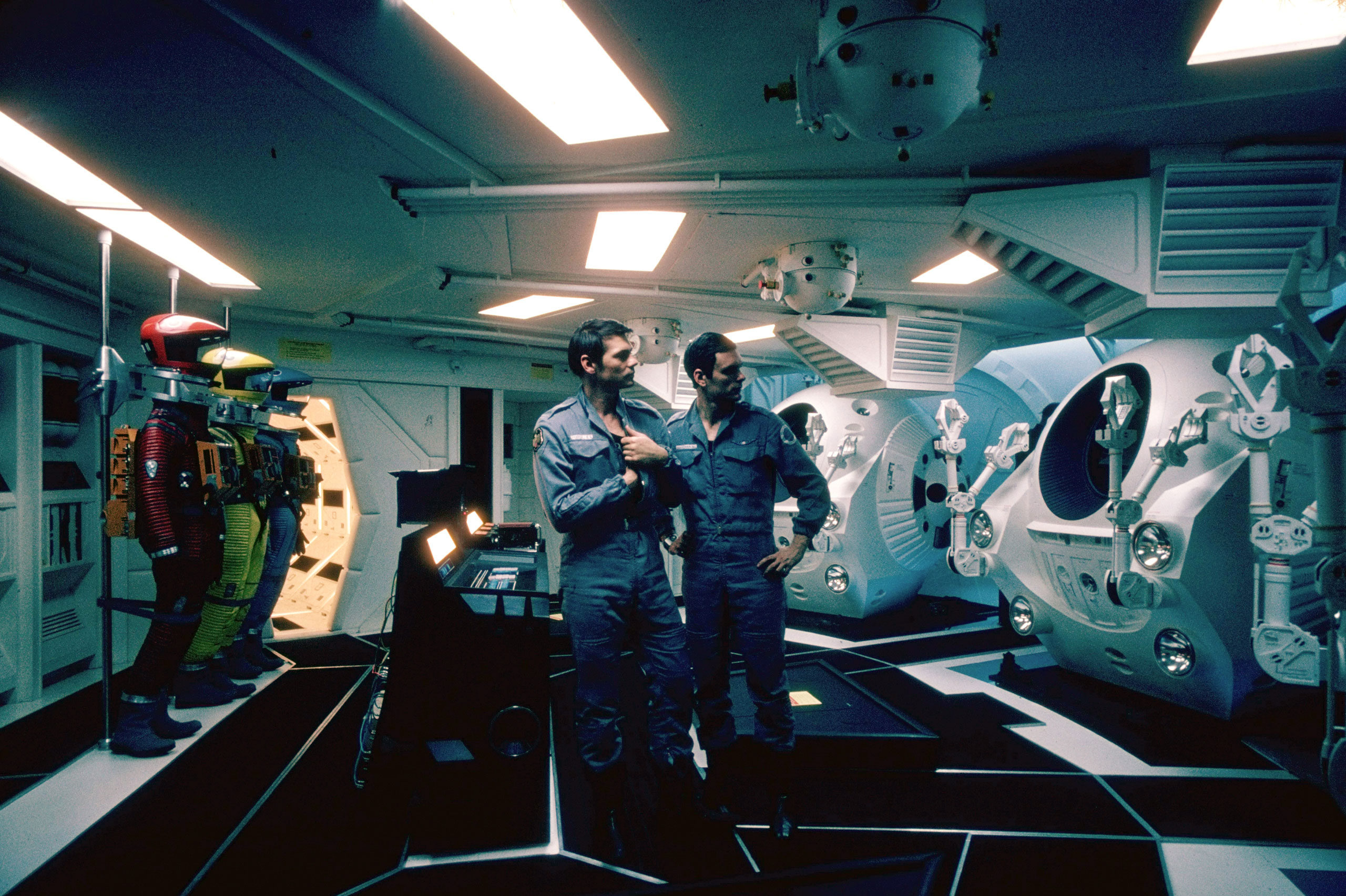 Space Odyssey set, Kubrick directing, On-set photography, Film-making craft, Iconic scenes captured, 2560x1710 HD Desktop