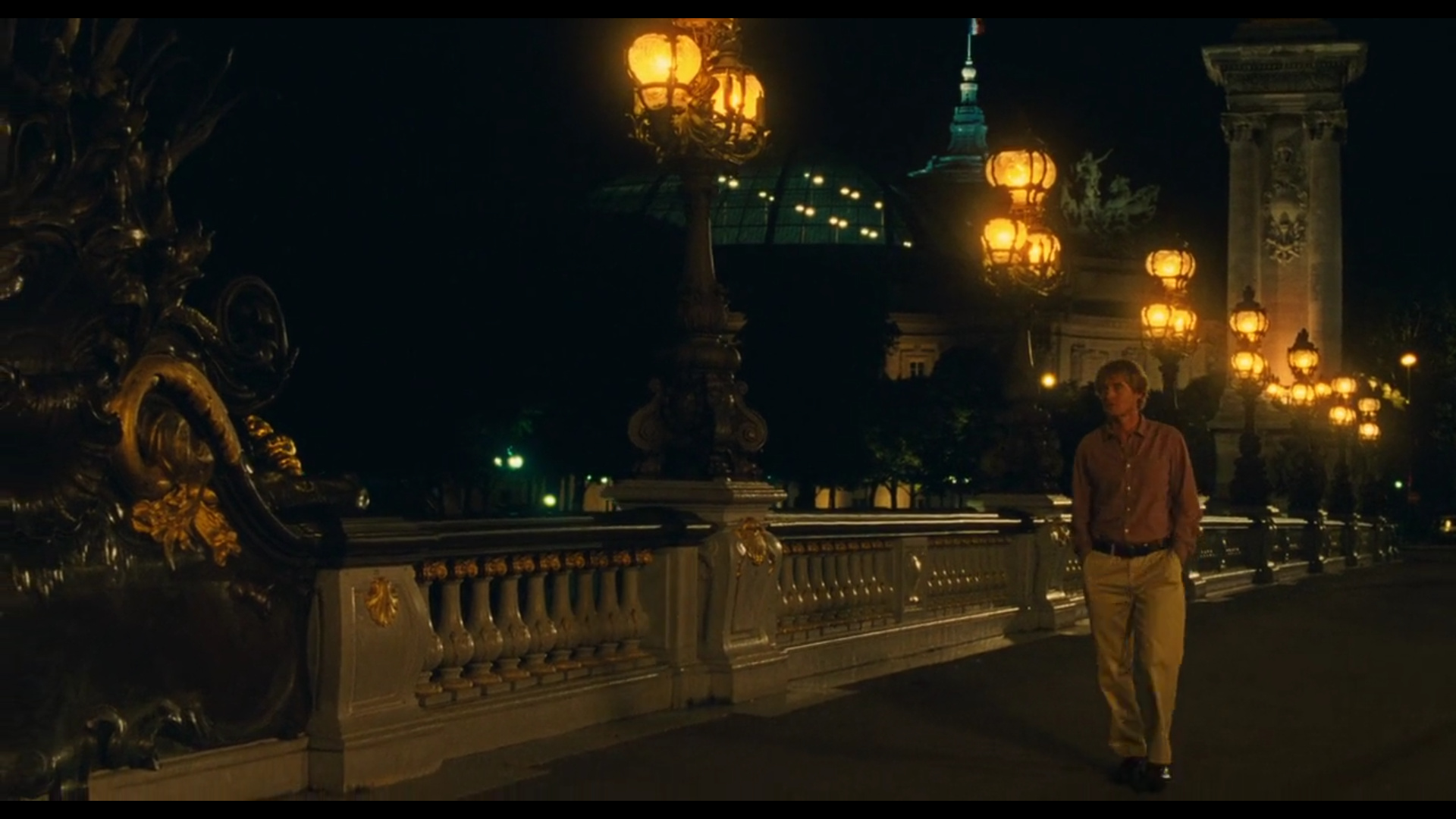 Midnight in Paris: The film was released in the United States on May 20, 2011. 1920x1080 Full HD Background.