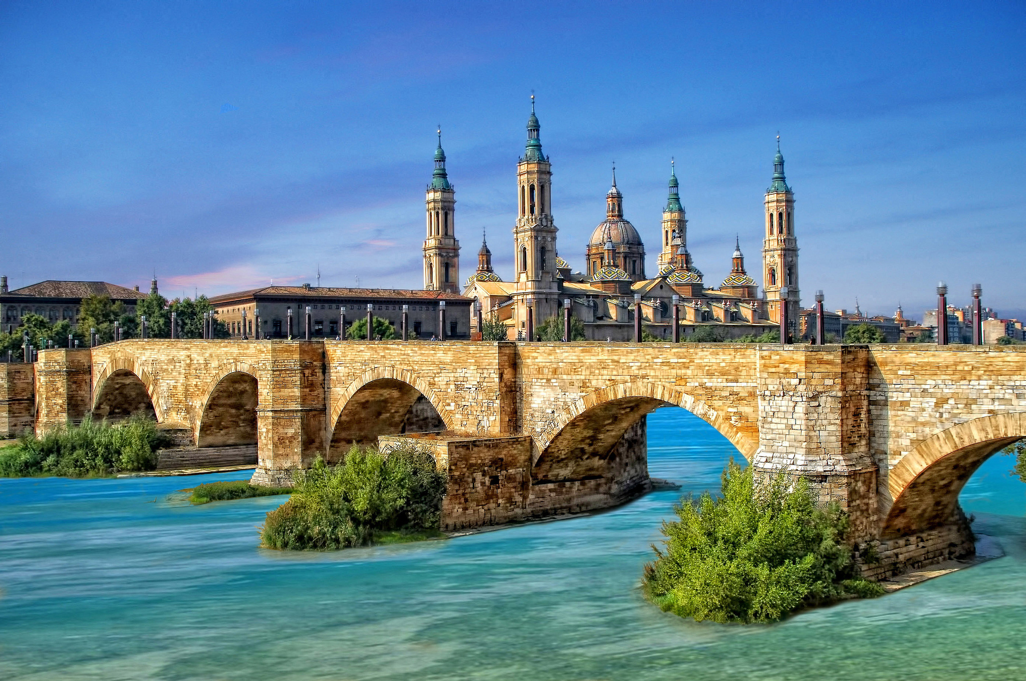 The Ebro River, Spanish charm, Zaragoza beauty, Spanish getaway, 2050x1360 HD Desktop
