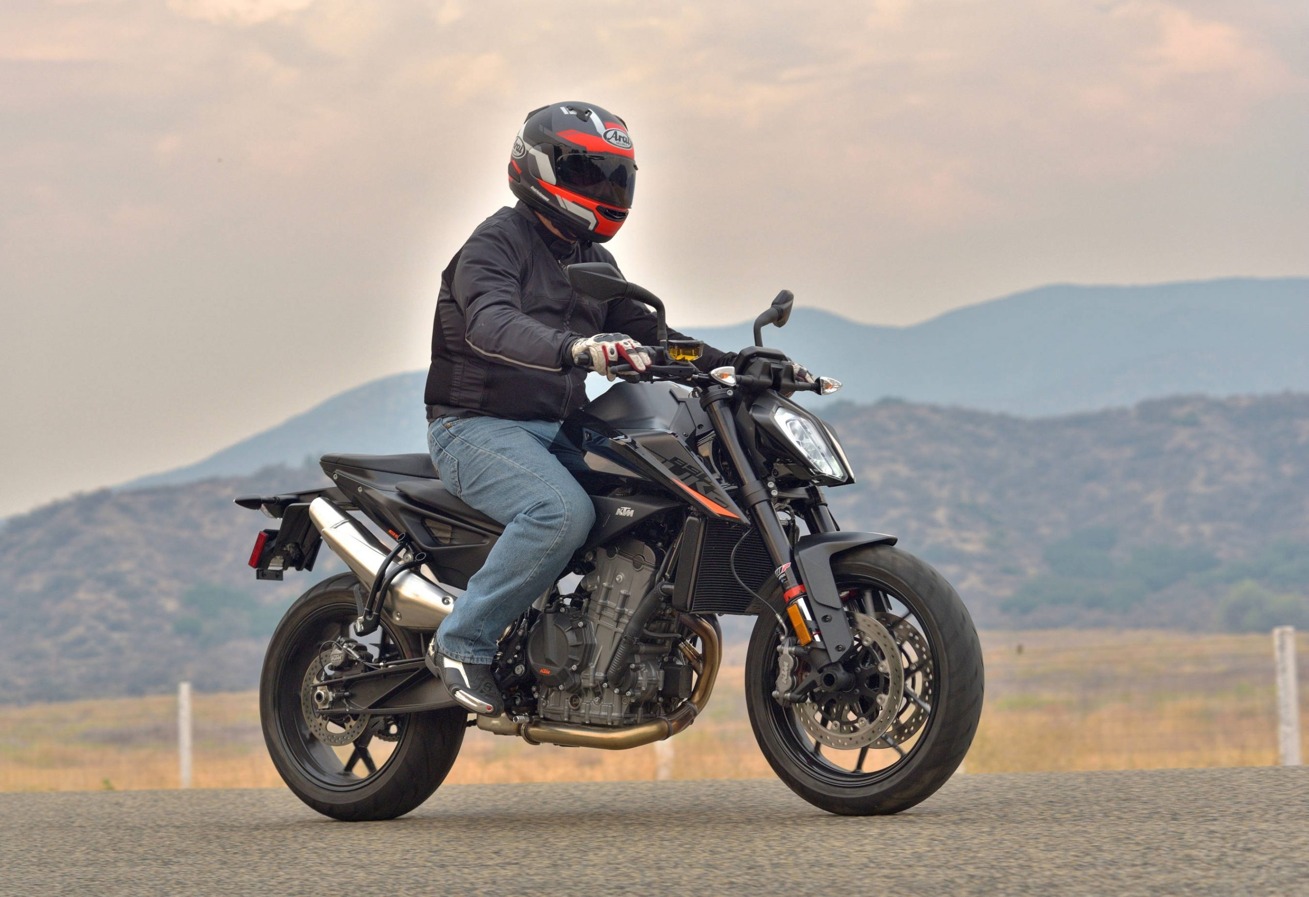 KTM 890 Duke, Ride review, Motorcycle news, Product reviews, 2560x1760 HD Desktop