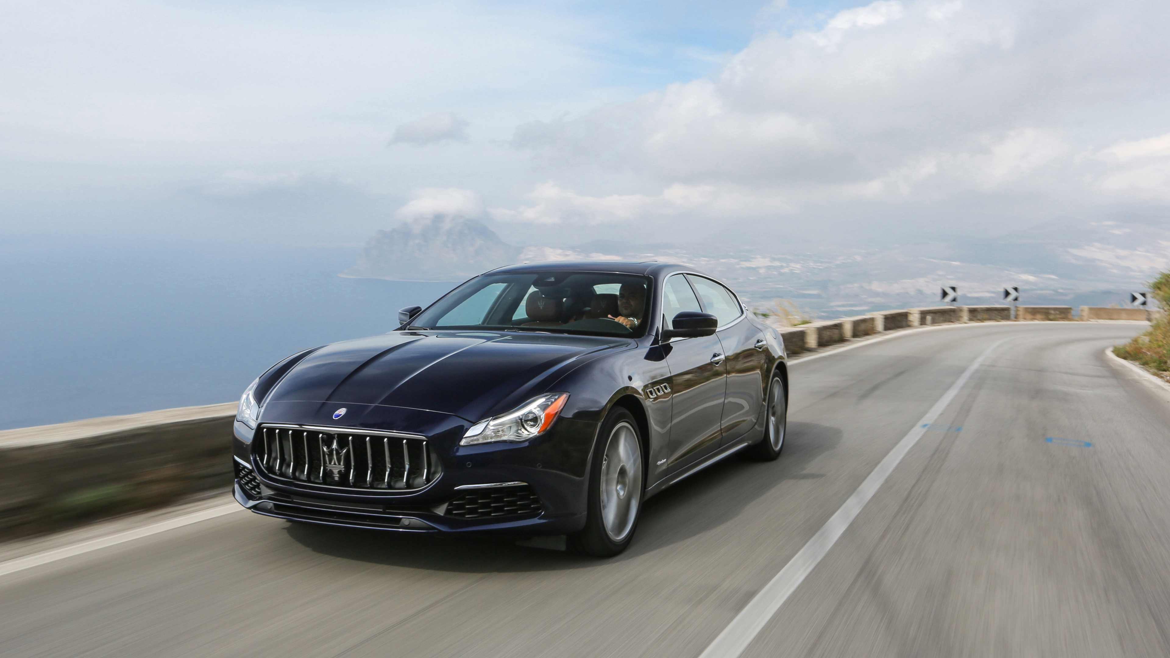 Maserati Quattroporte, Luxury car, 4K Ultra HD, Cars desktop wallpapers, 3840x2160 4K Desktop