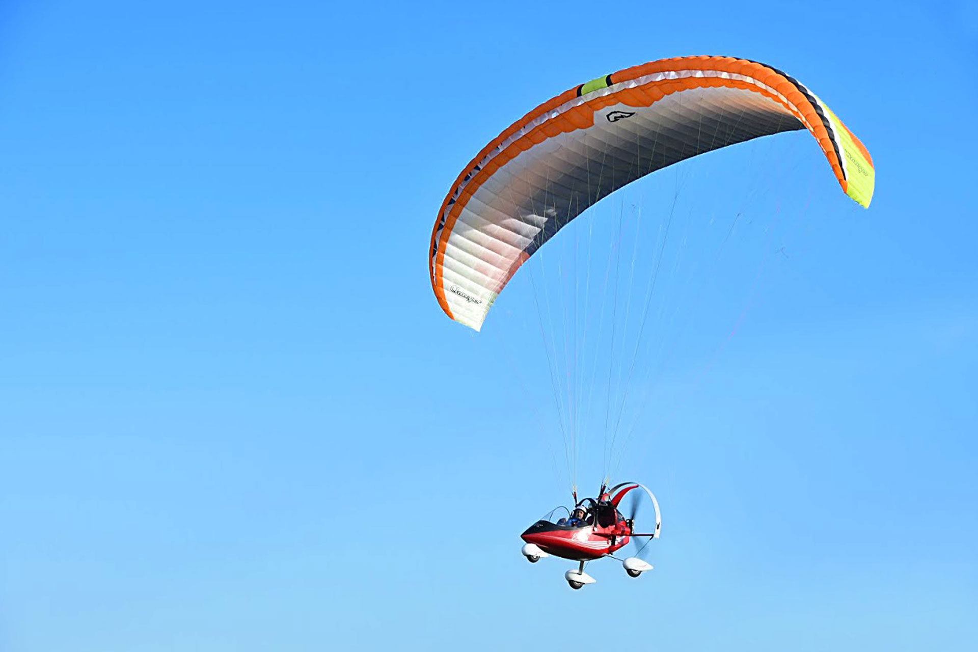 Paramotoring: Charger Trike wheel launch powered paraglider by MAC PARA. 1920x1280 HD Background.