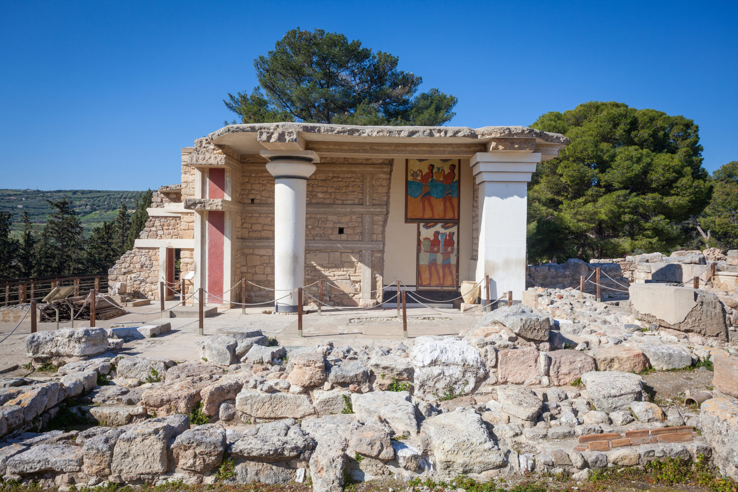 Knossos Palace, Historical visit, Crete exploration, Remarkable archaeological site, 2560x1710 HD Desktop