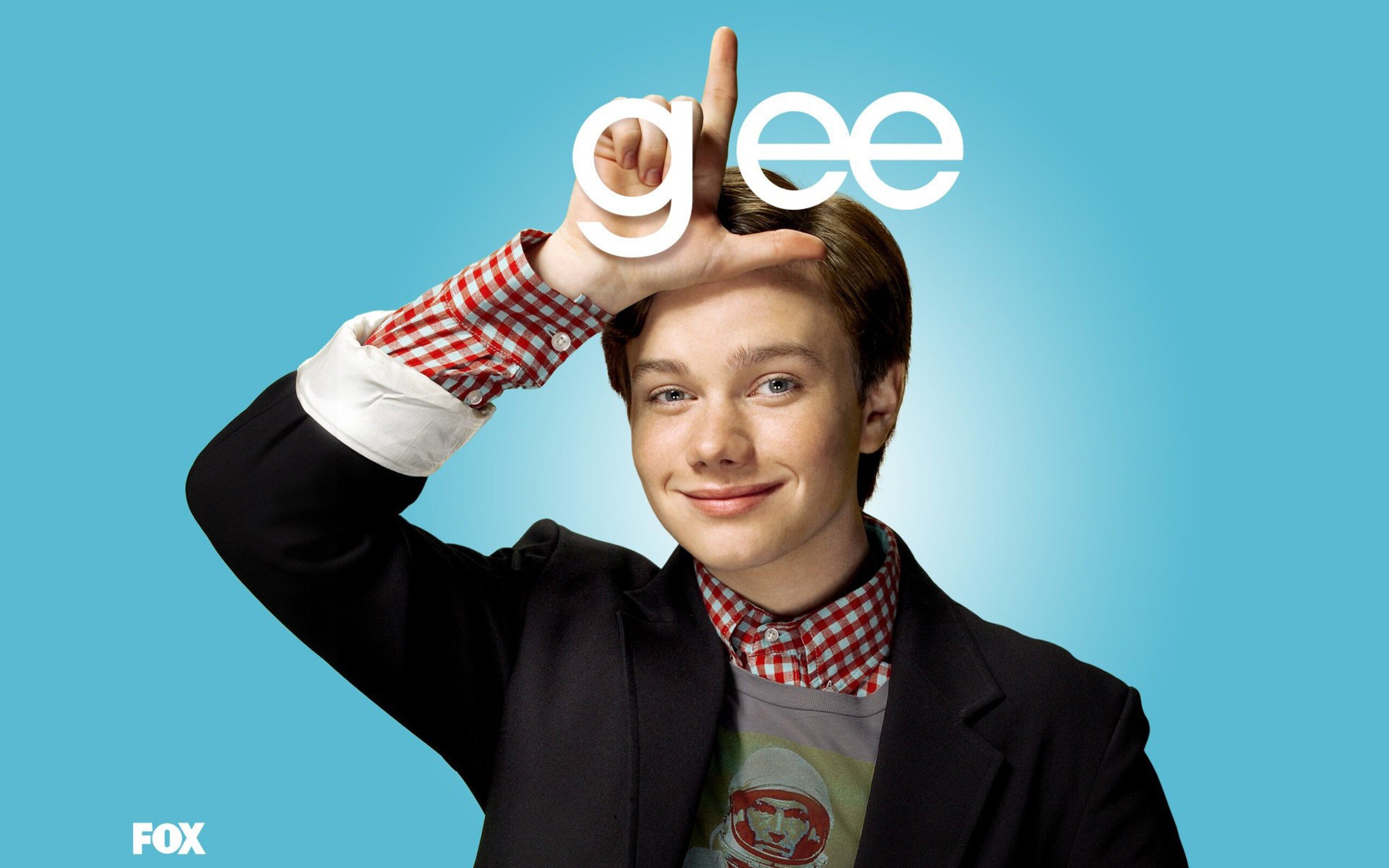 Glee (TV series): Kurt Hummel, A male character that has romantic feelings for Finn Hudson. 2560x1600 HD Background.