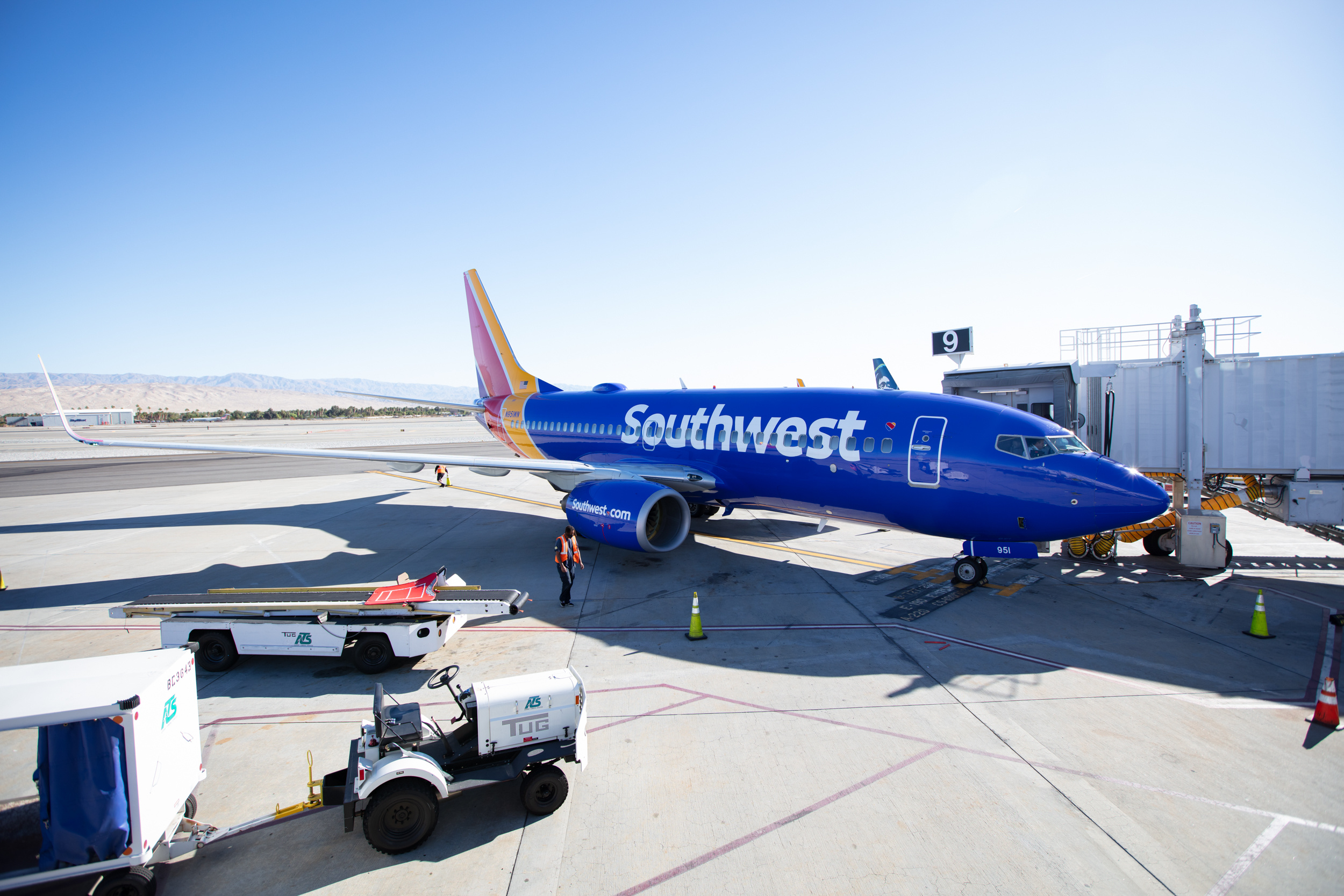 Southwest Airlines, Wanna get away fares, NerdWallet, Guide, 2500x1670 HD Desktop
