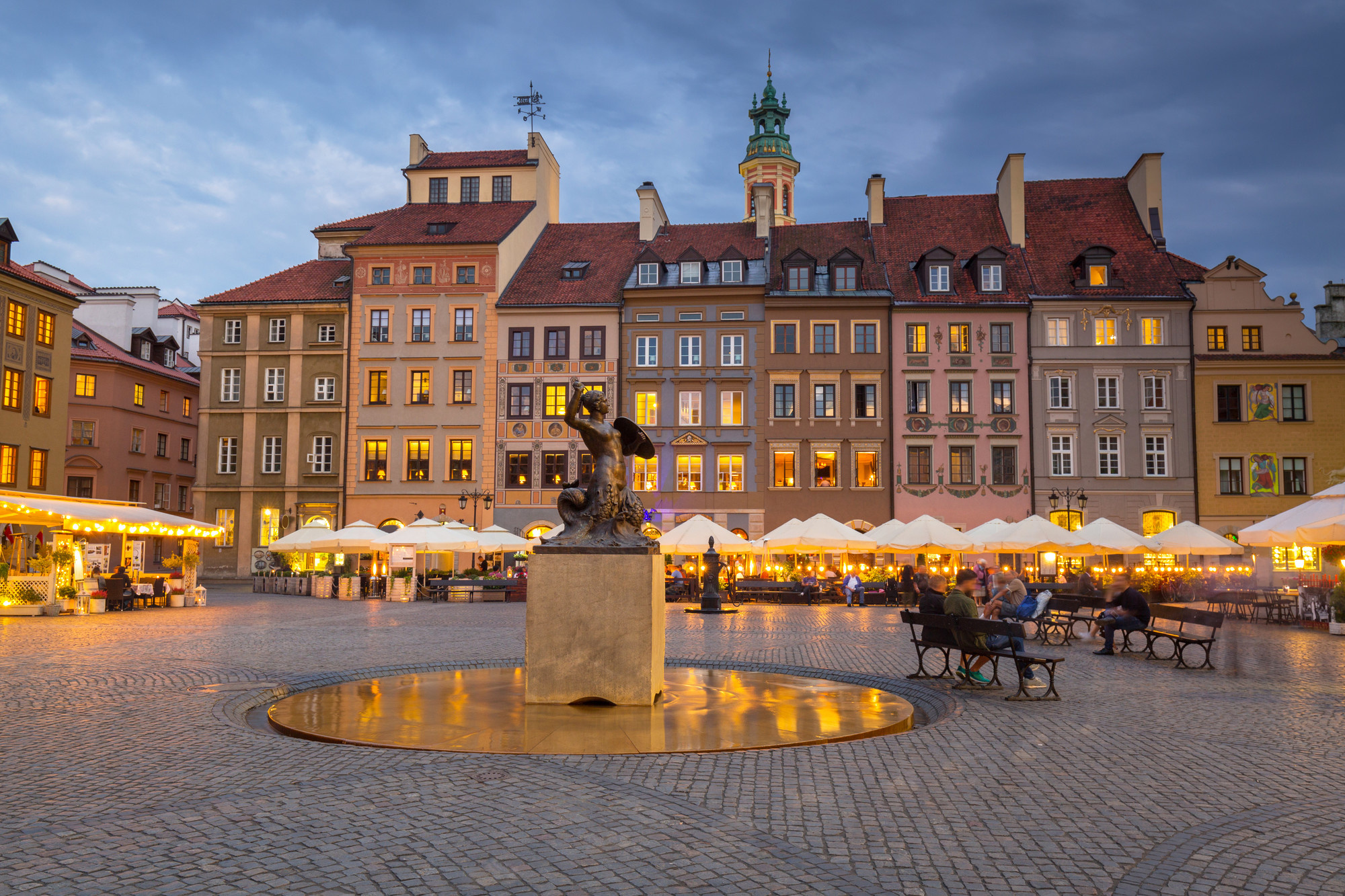 Warsaw, Old town square sightseeing, 2000x1340 HD Desktop