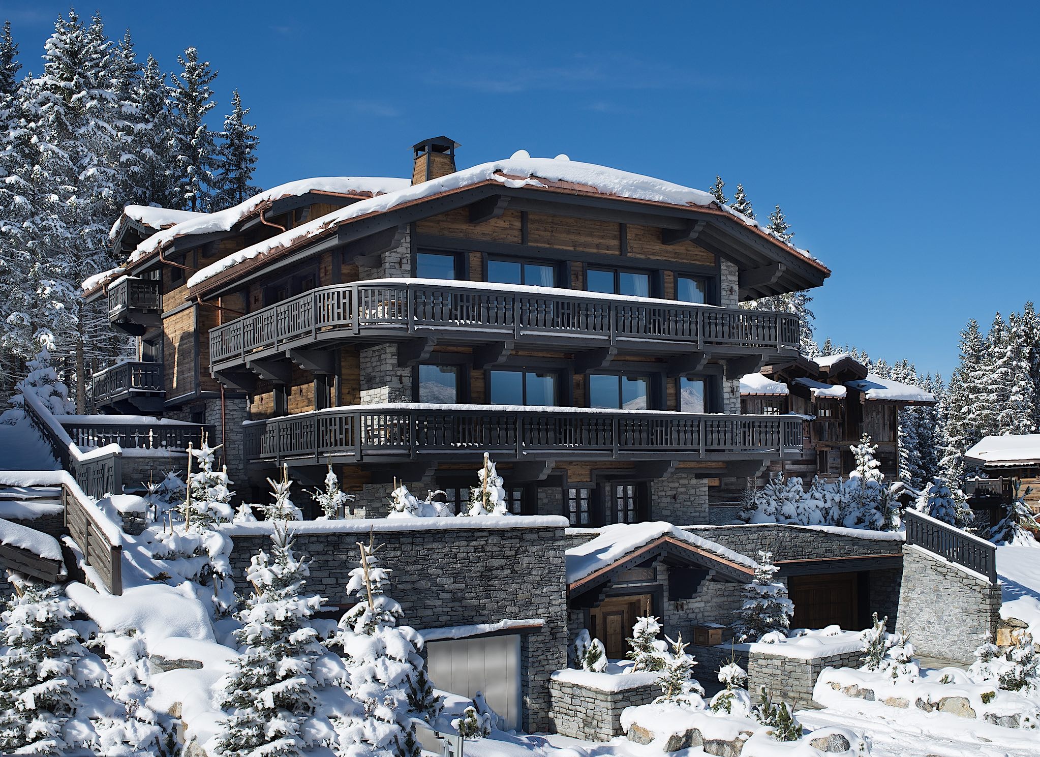 Things to do in Courchevel, Must-visit villas and chalets, Exciting activities, Memorable experiences, 2050x1490 HD Desktop