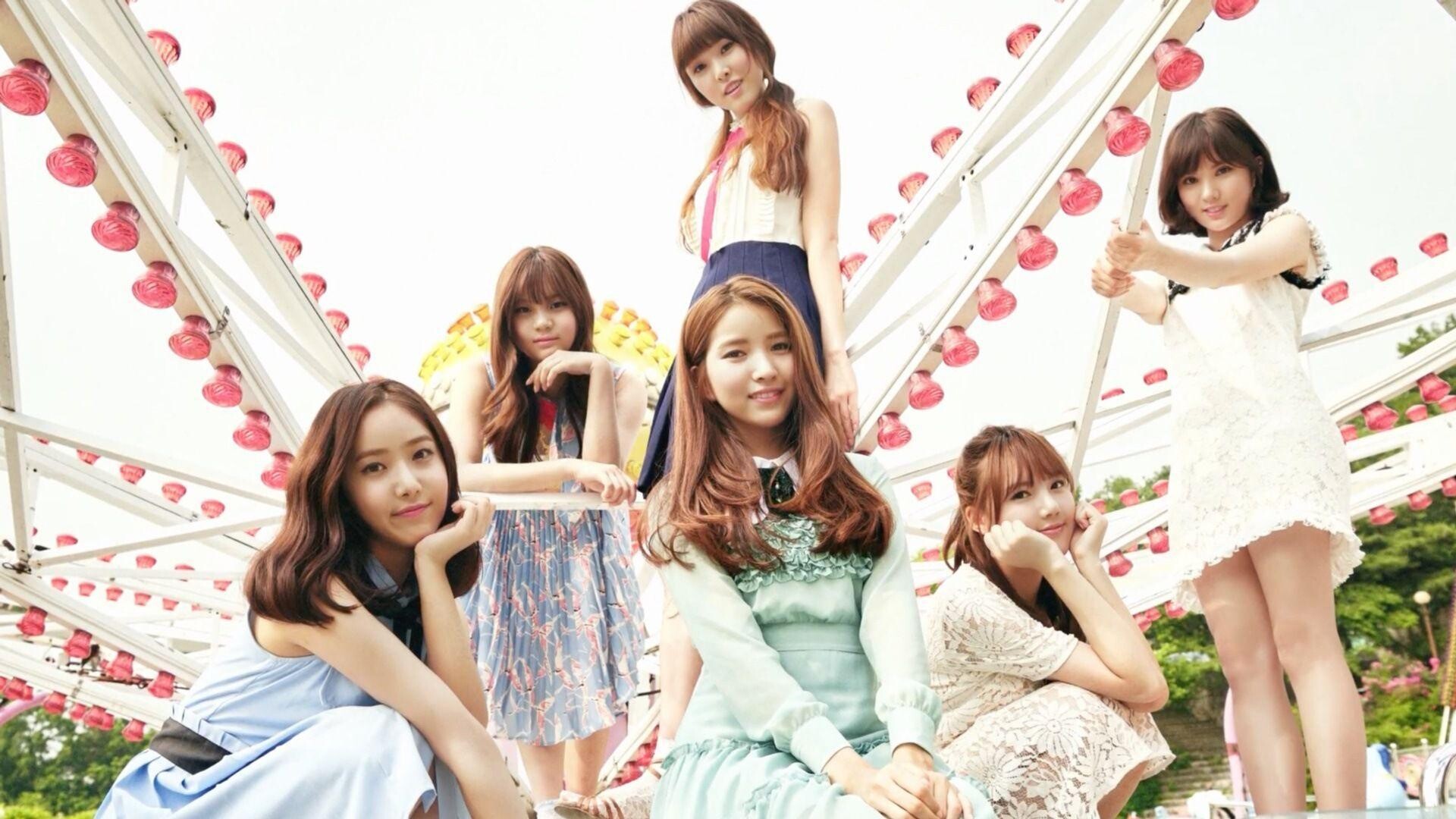 GFriend: Members of a popular disbanded Korean girls' band, Sowon, Eunha, SinB, Yerin. 1920x1080 Full HD Wallpaper.