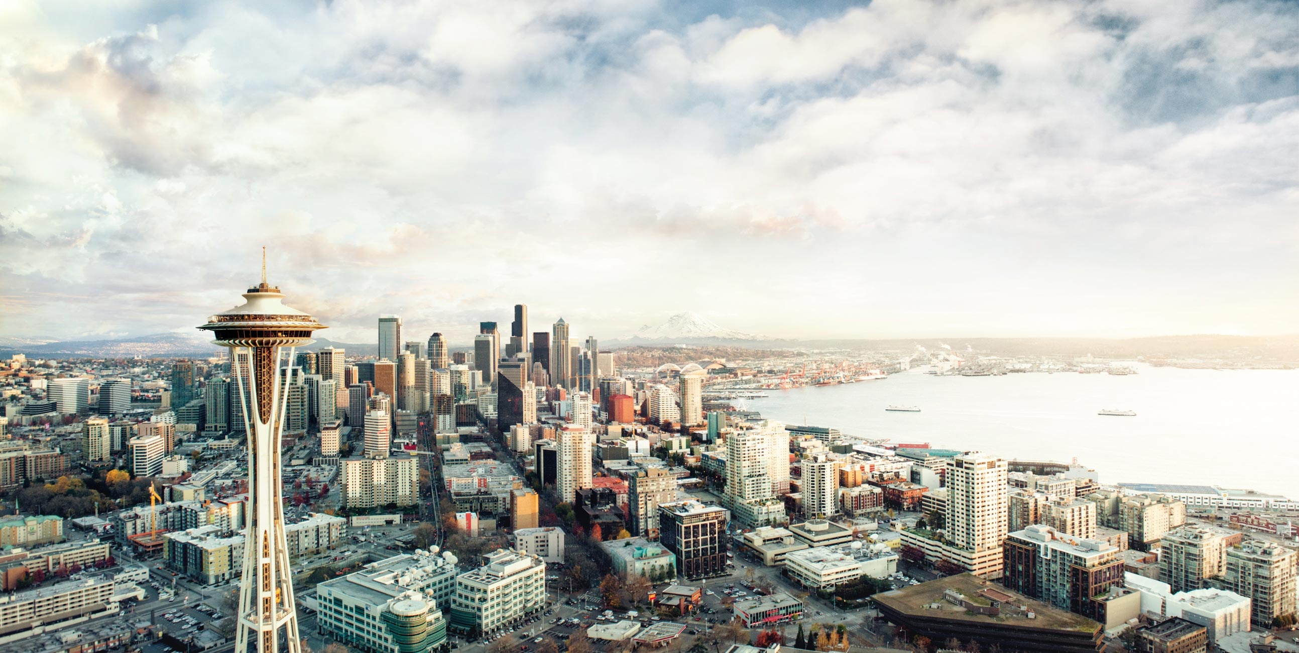 Seattle Skyline, Travelling icon, Solomon solution, Stunning view, 2590x1300 HD Desktop