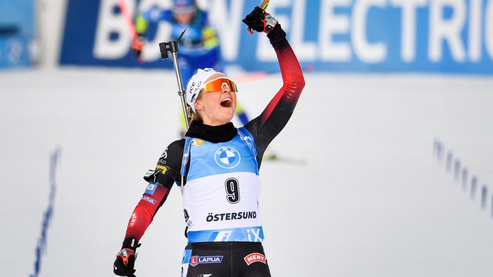 Ingrid Landmark Tandrevold, Biathlon World Cup, First victory, Crystal globe, 2050x1160 HD Desktop