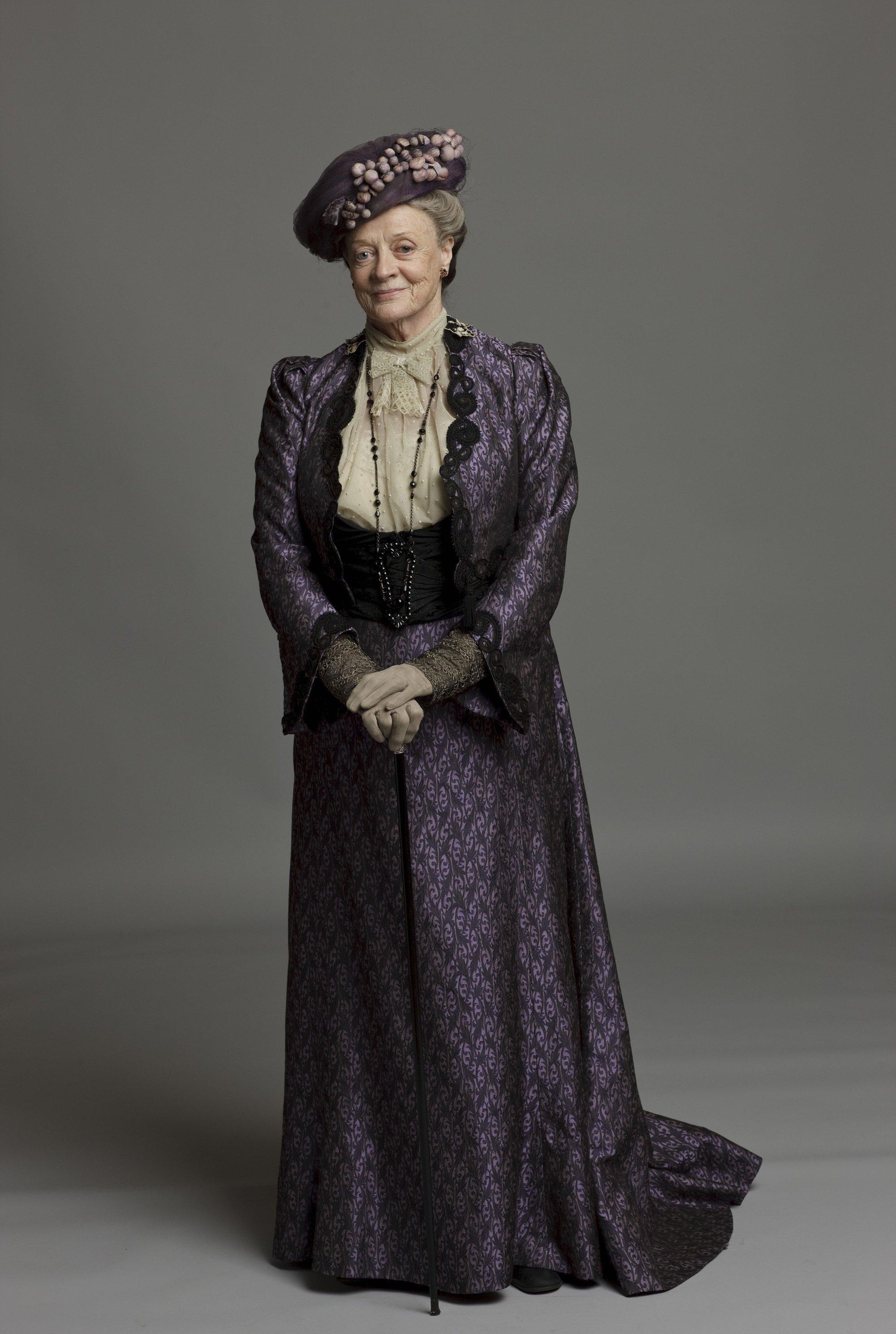 Maggie Smith, Downton Abbey, Classic TV series, Memorable moments, 2000x2980 HD Handy