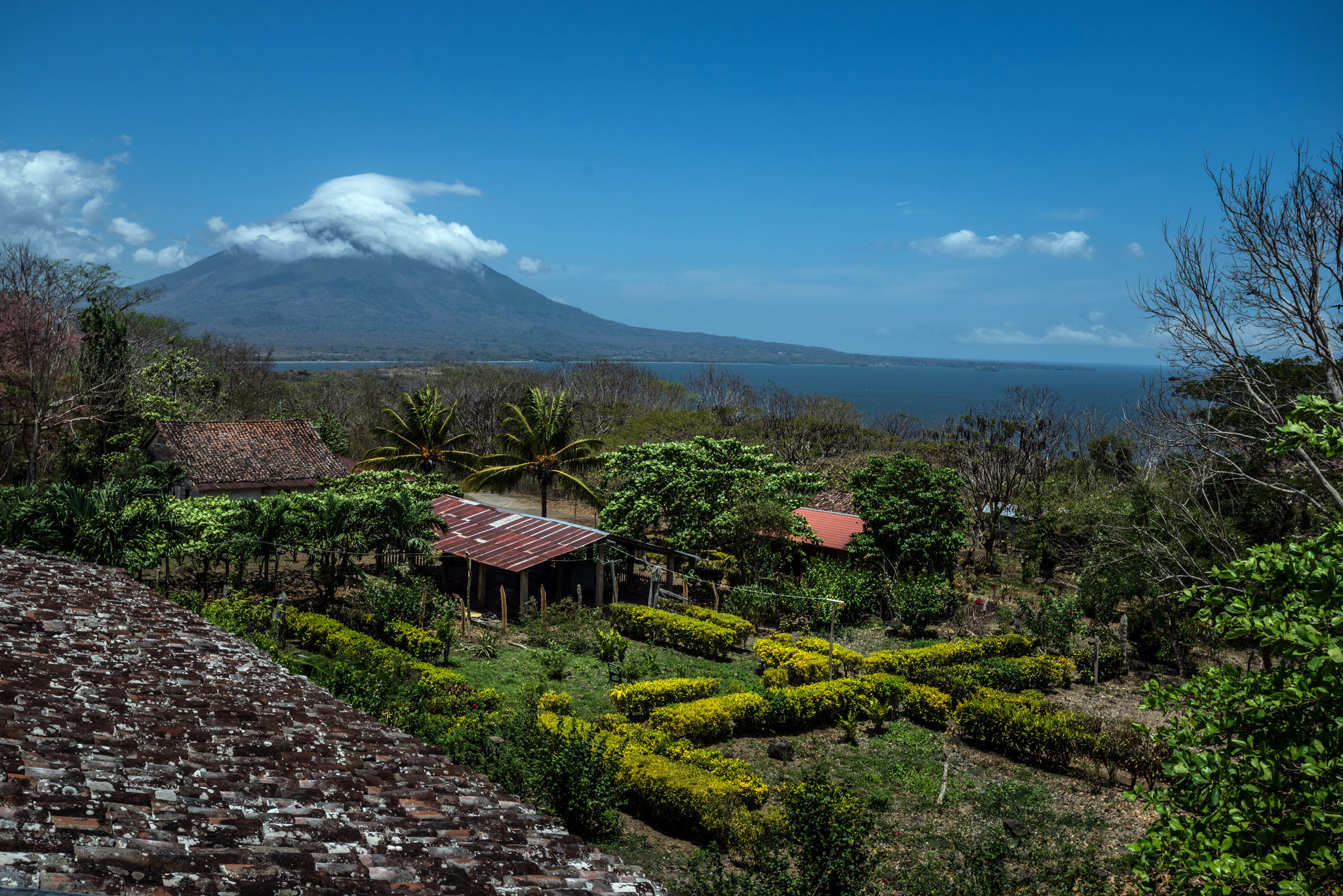 Nicaragua: The largest of the Central American republics. 2050x1370 HD Background.