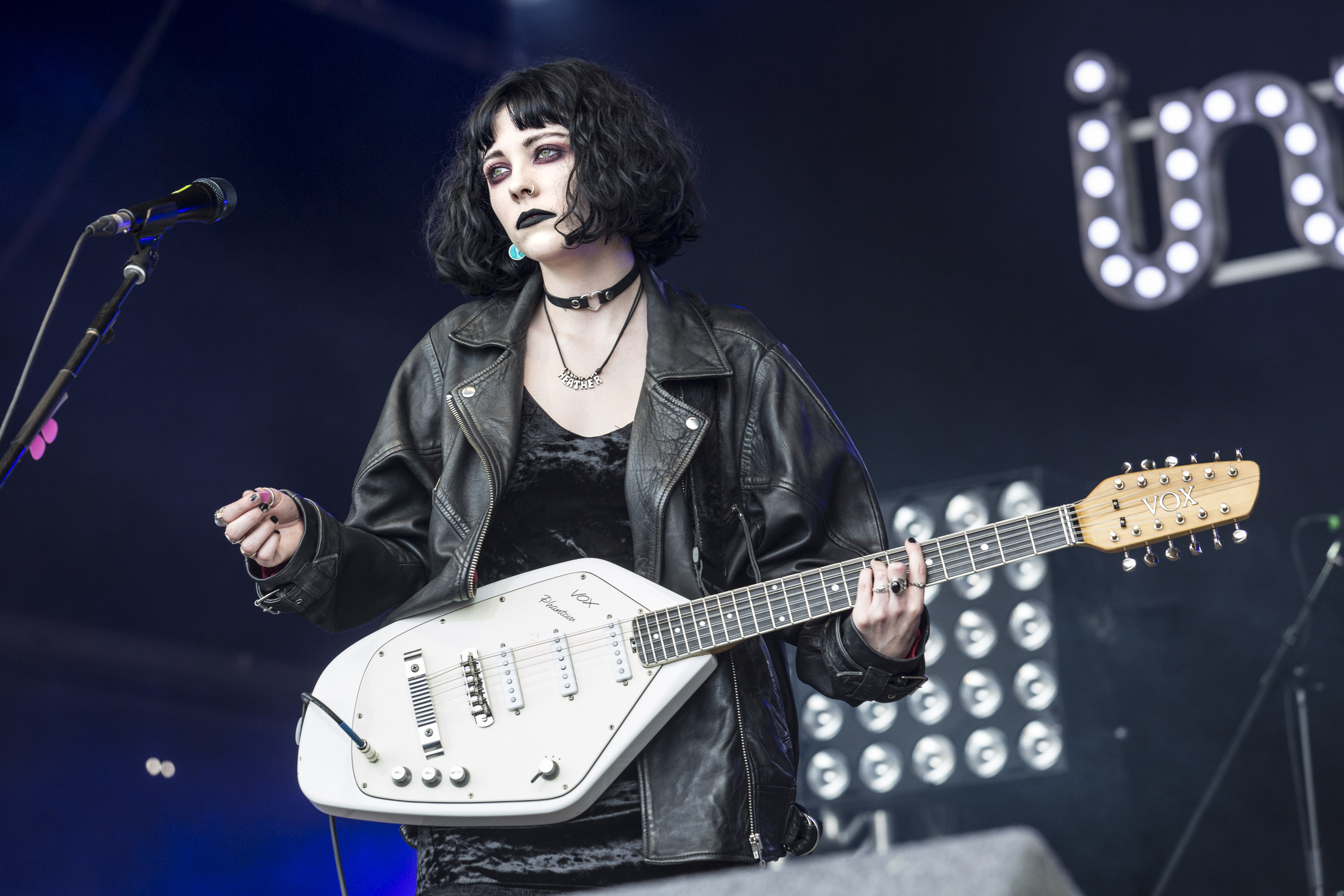 Pale Waves, The Great Escape additions, DIY Magazine feature, Rising stars, 3000x2000 HD Desktop