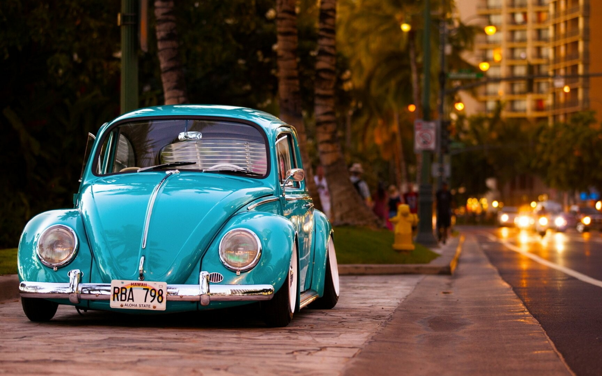 Volkswagen: A German company that produces cars, Beetle. 1920x1200 HD Background.