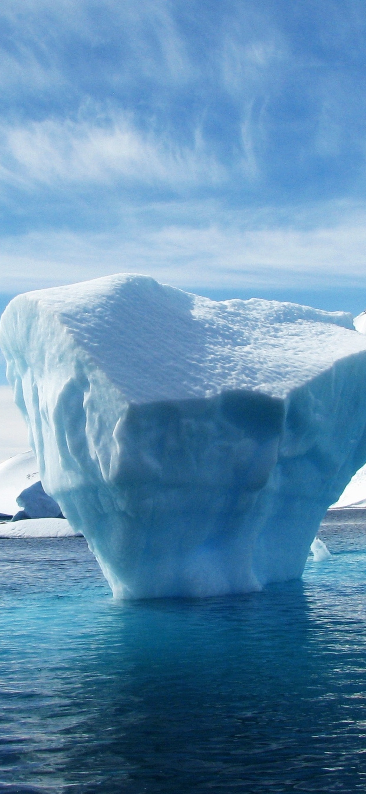 Southern Ocean, Iceberg marvels, Stunning phone wallpapers, Nature's beauty, 1250x2690 HD Phone