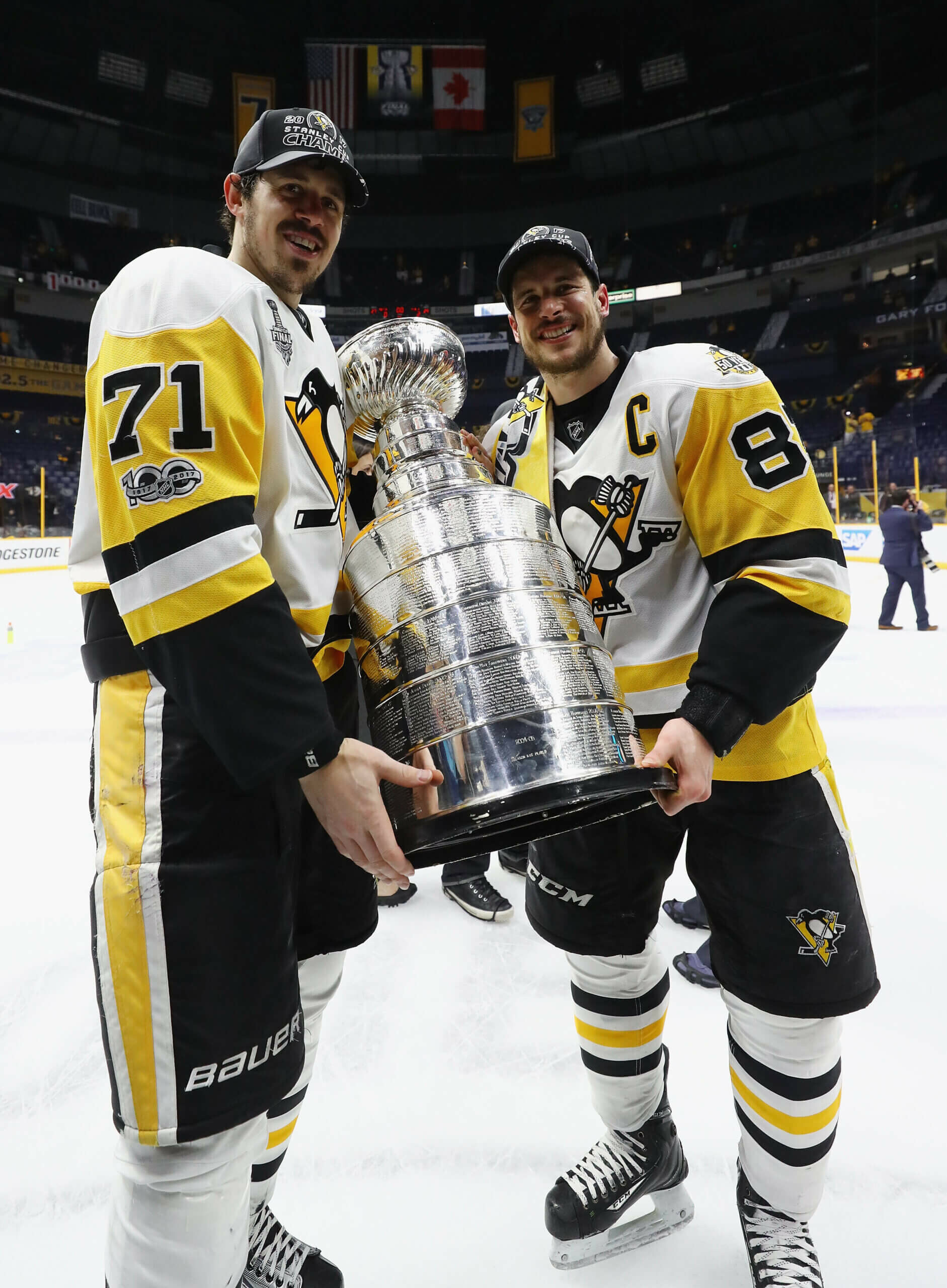 Sidney Crosby, Captivating friendship with Evgeni Malkin, Their story, Athletic connection, 1890x2560 HD Phone