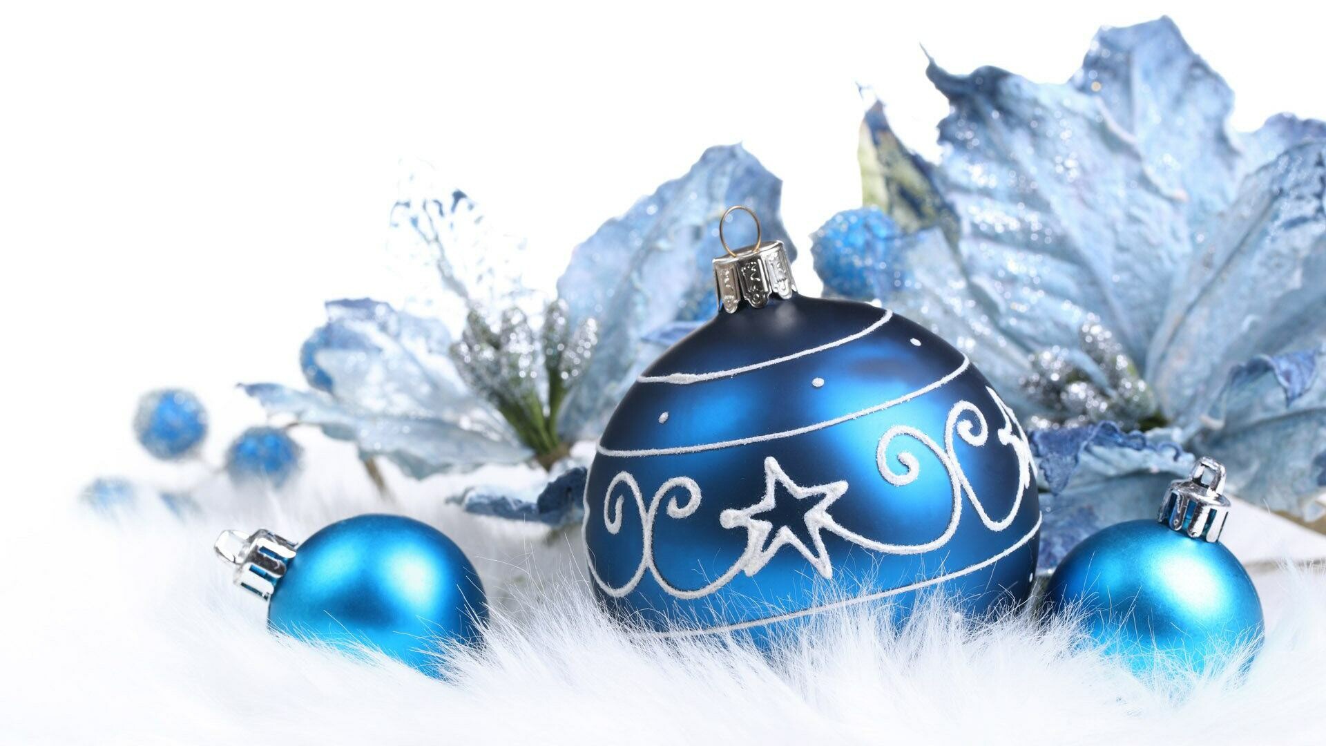 Decorations: Christmas, A fancy object used to make something more attractive. 1920x1080 Full HD Wallpaper.