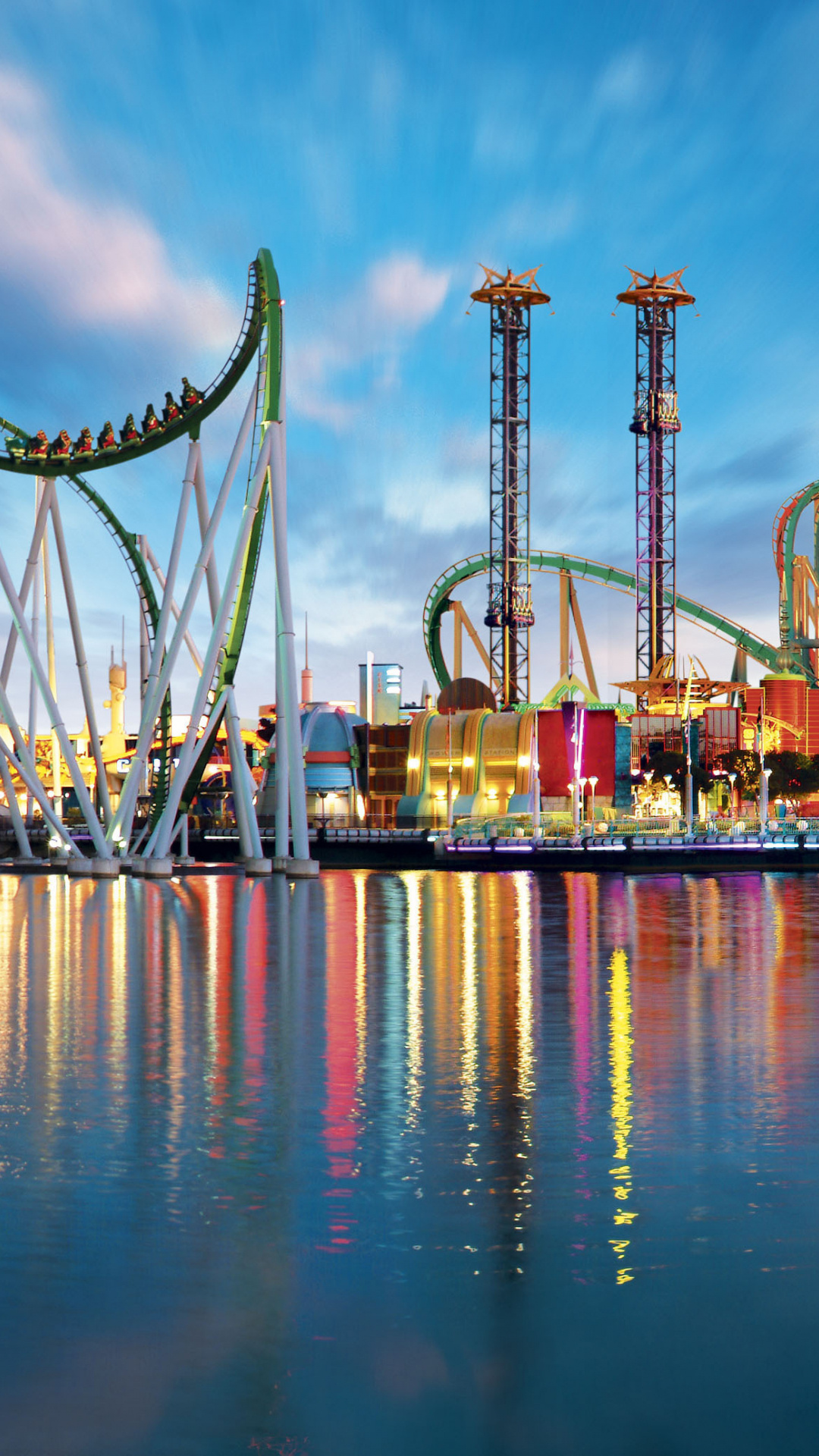 Orlando, Florida USA, Amusement park rides, Rollercoaster water, 1080x1920 Full HD Handy