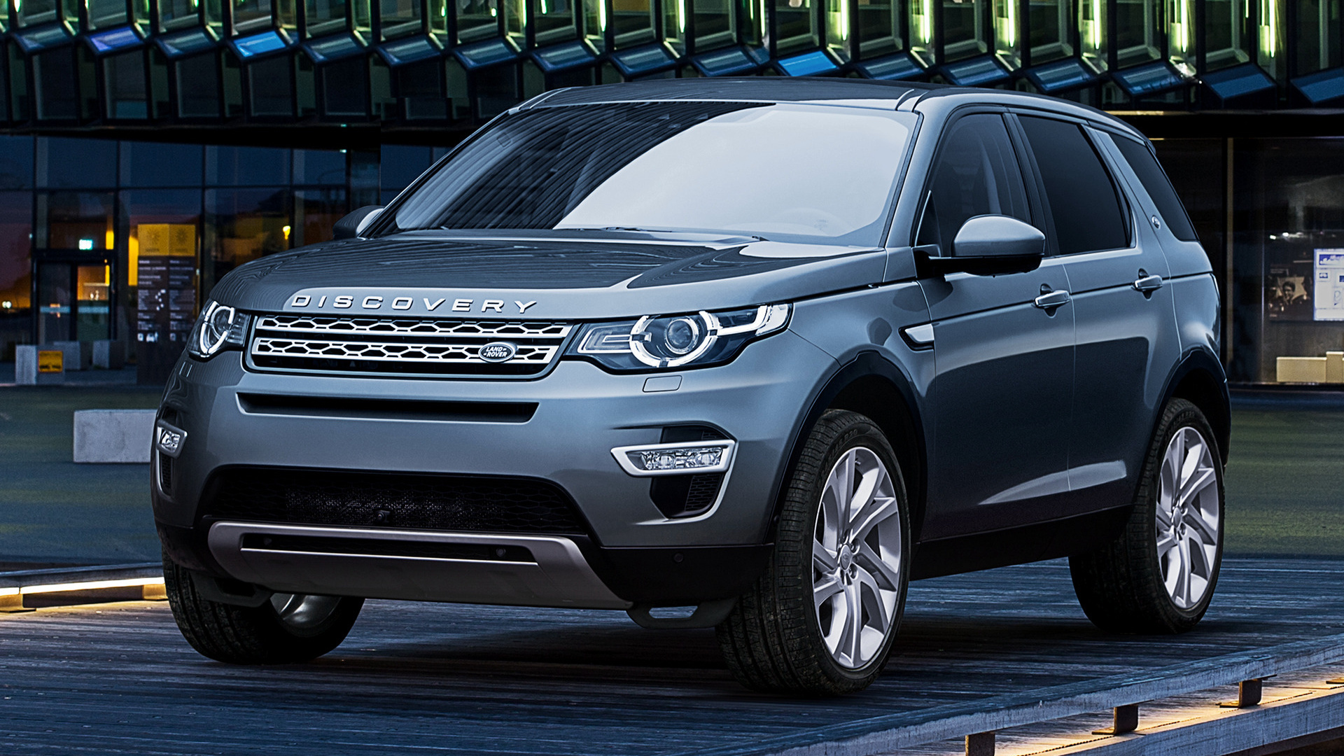 Land Rover Discovery, Auto excellence, Luxurious interiors, Adventure-ready, 1920x1080 Full HD Desktop