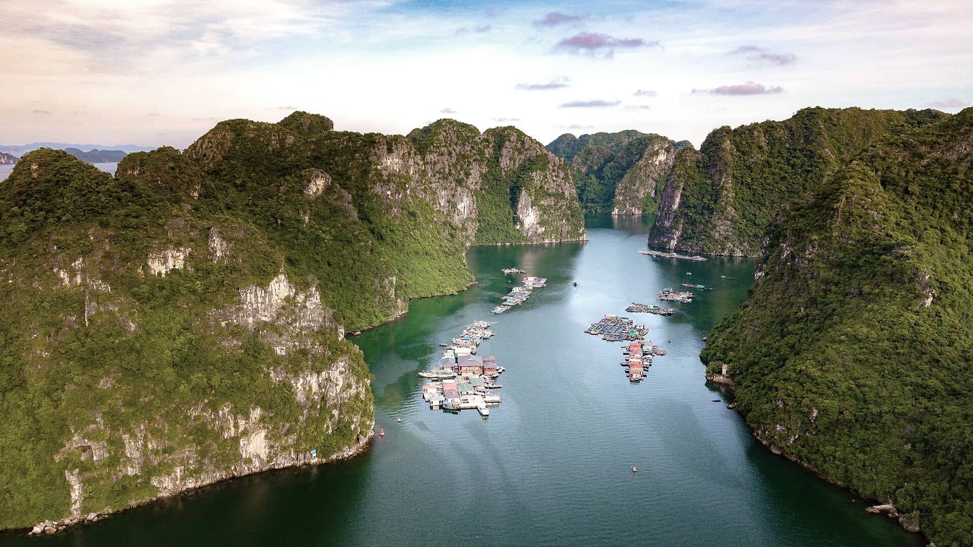 Halong Bay, Luxury cruises, Heritage line, Exhilarating experience, 1920x1080 Full HD Desktop