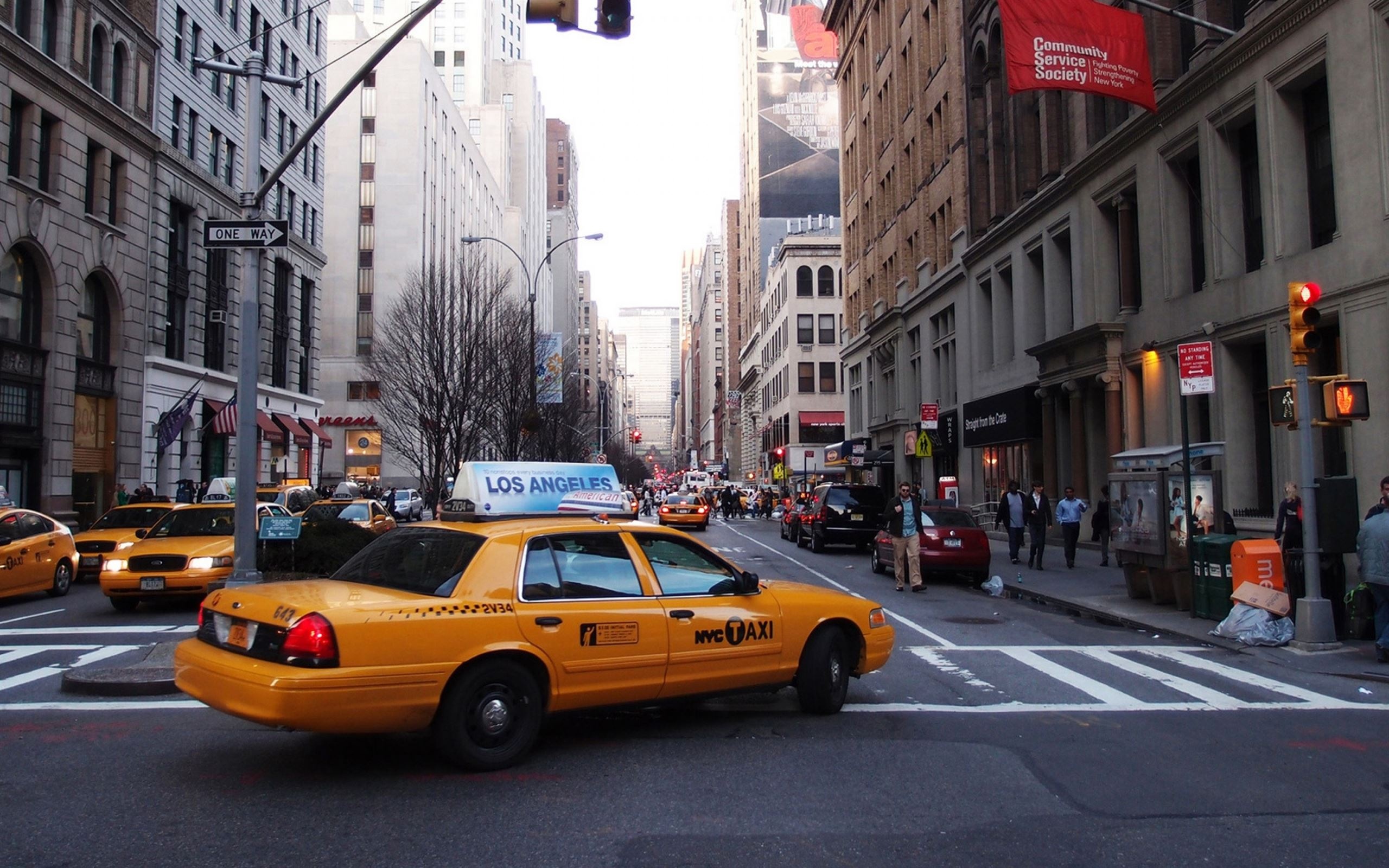 Taxi: Taxicab vehicles in NYC, Must have a medallion to operate. 2560x1600 HD Background.